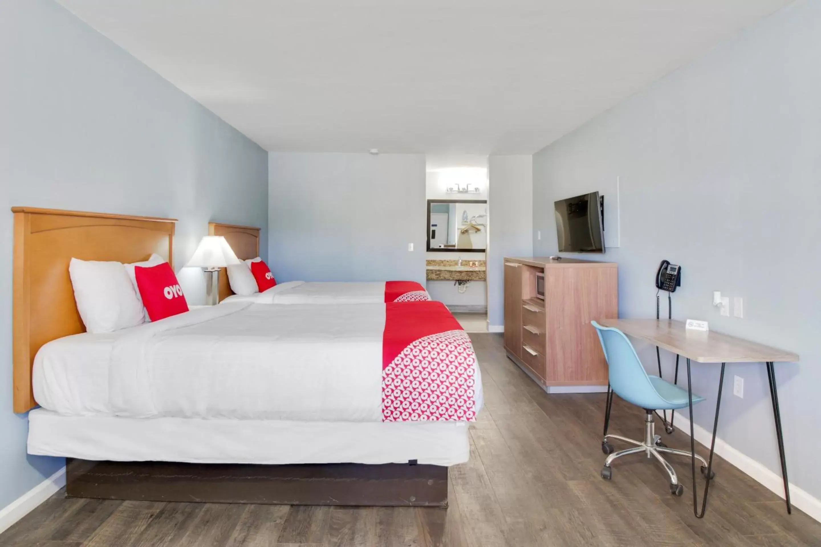 Bedroom in OYO Hotel Ingleside TX