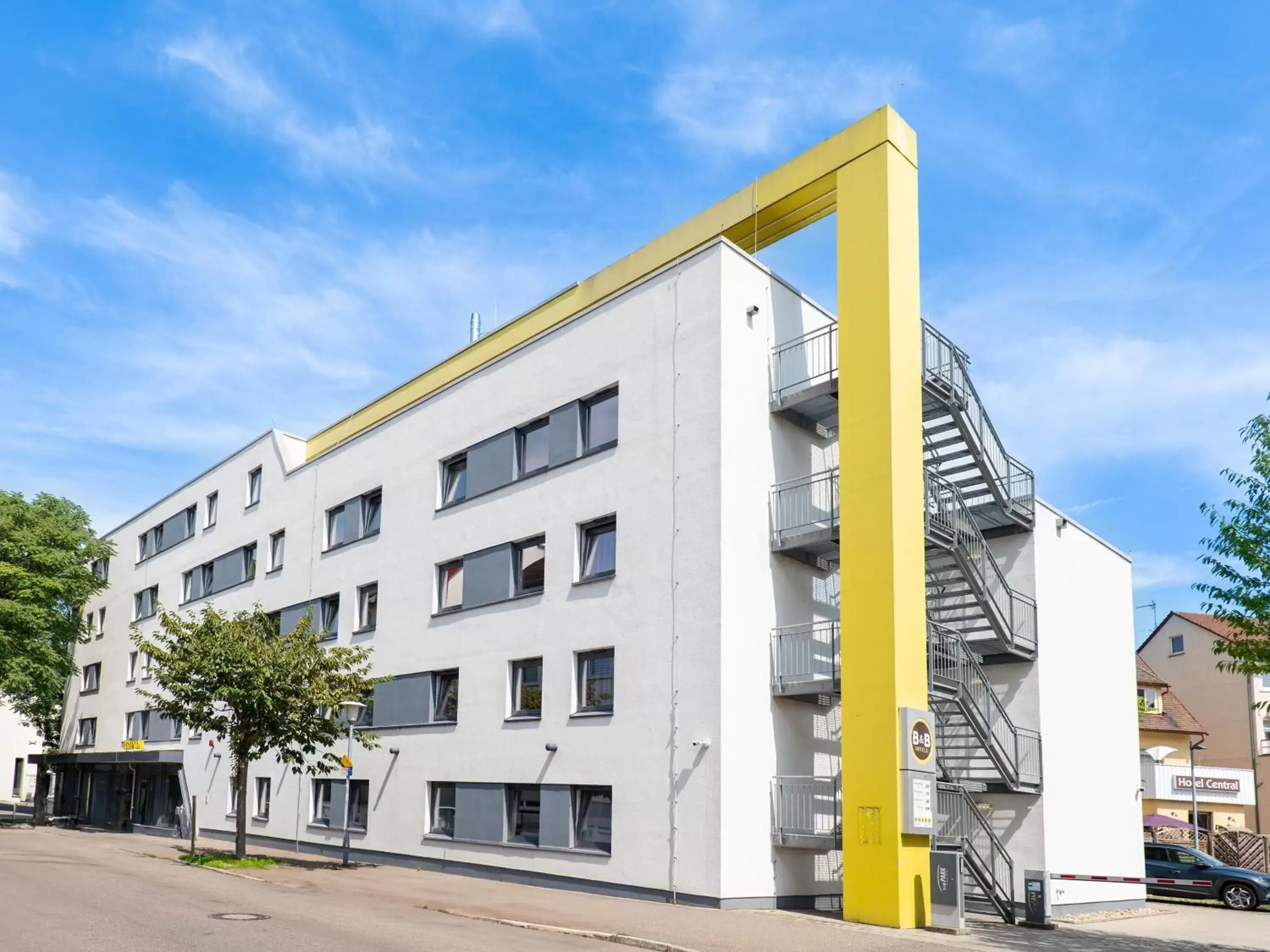 Property Building in B&B Hotel Heilbronn