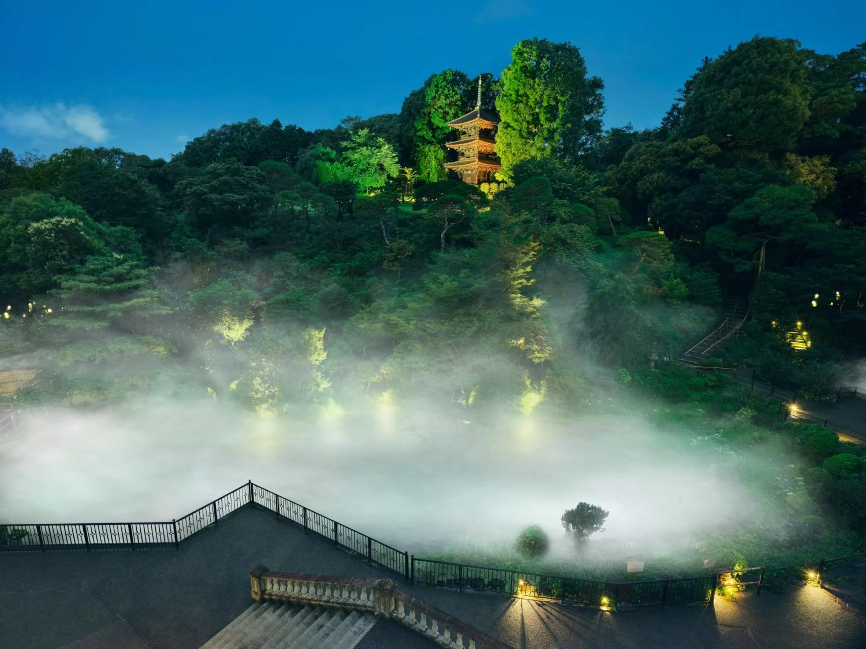 Night in Hotel Chinzanso Tokyo