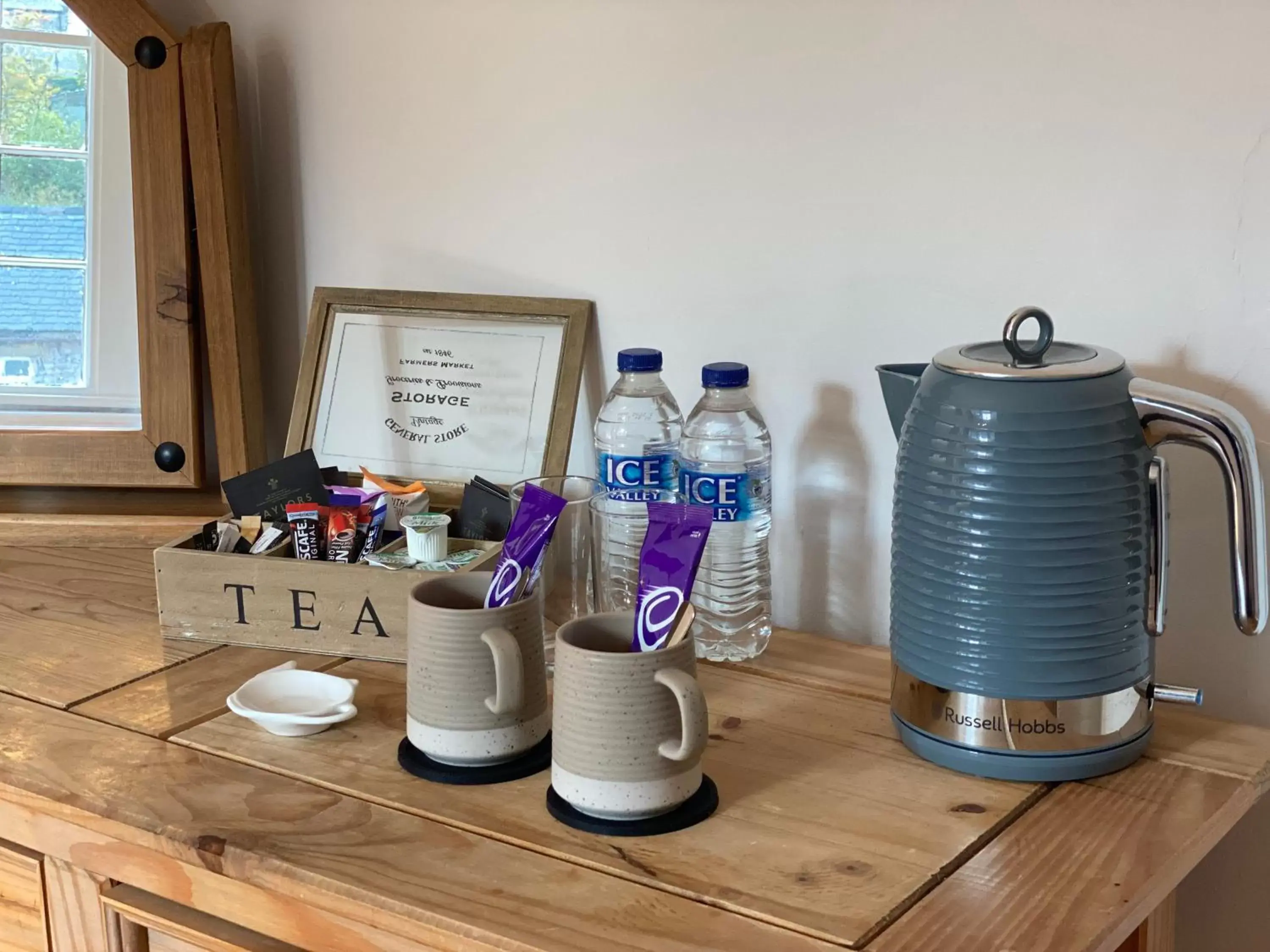 Coffee/Tea Facilities in George Inn