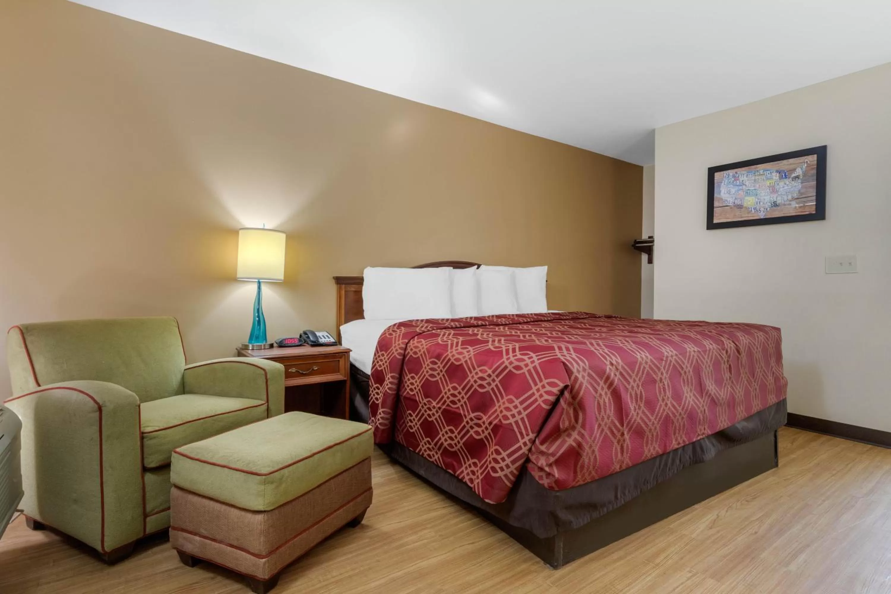 View (from property/room), Bed in Econo Lodge Gaffney