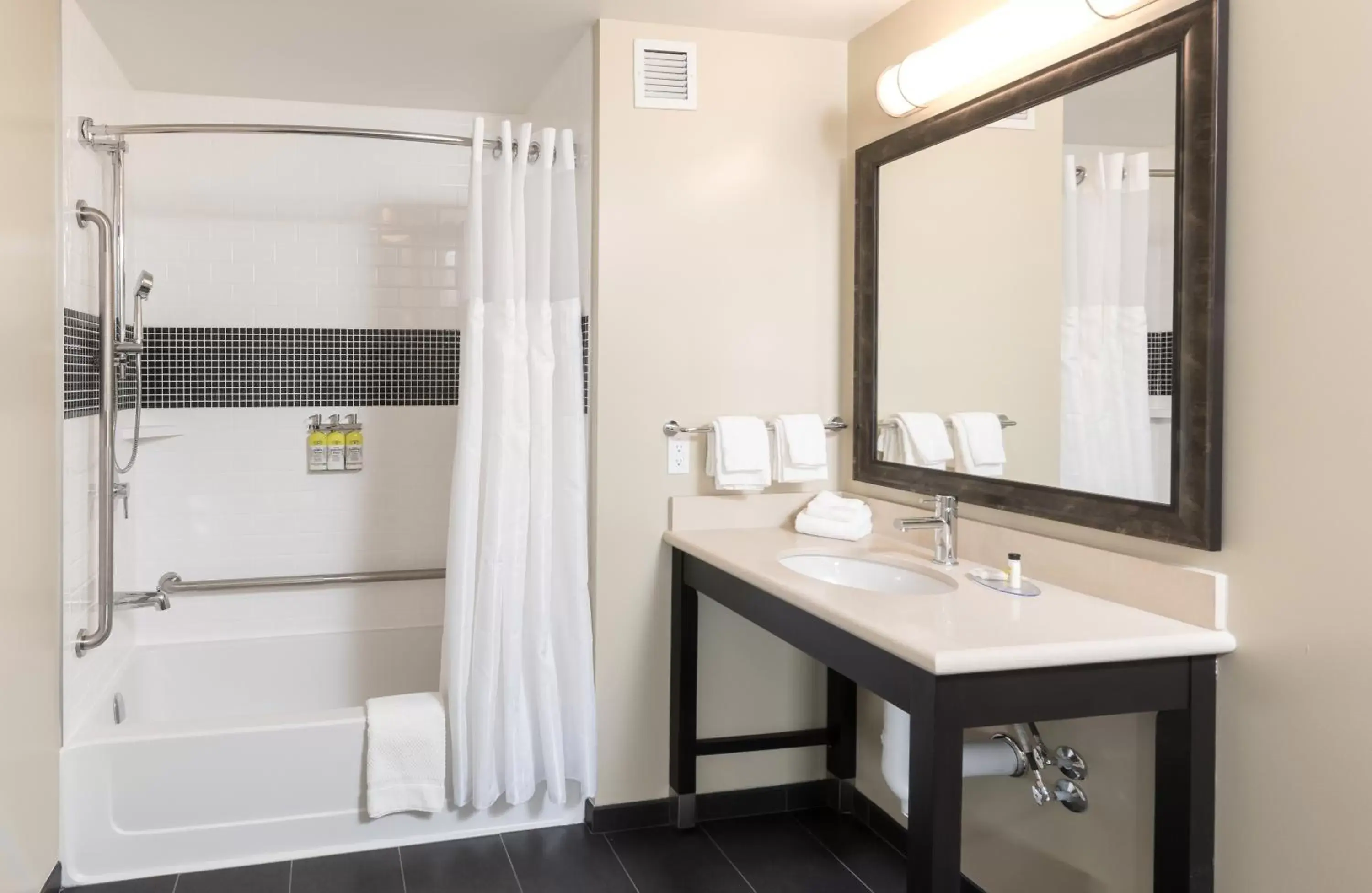 Bathroom in Staybridge Suites - Saskatoon - University, an IHG Hotel