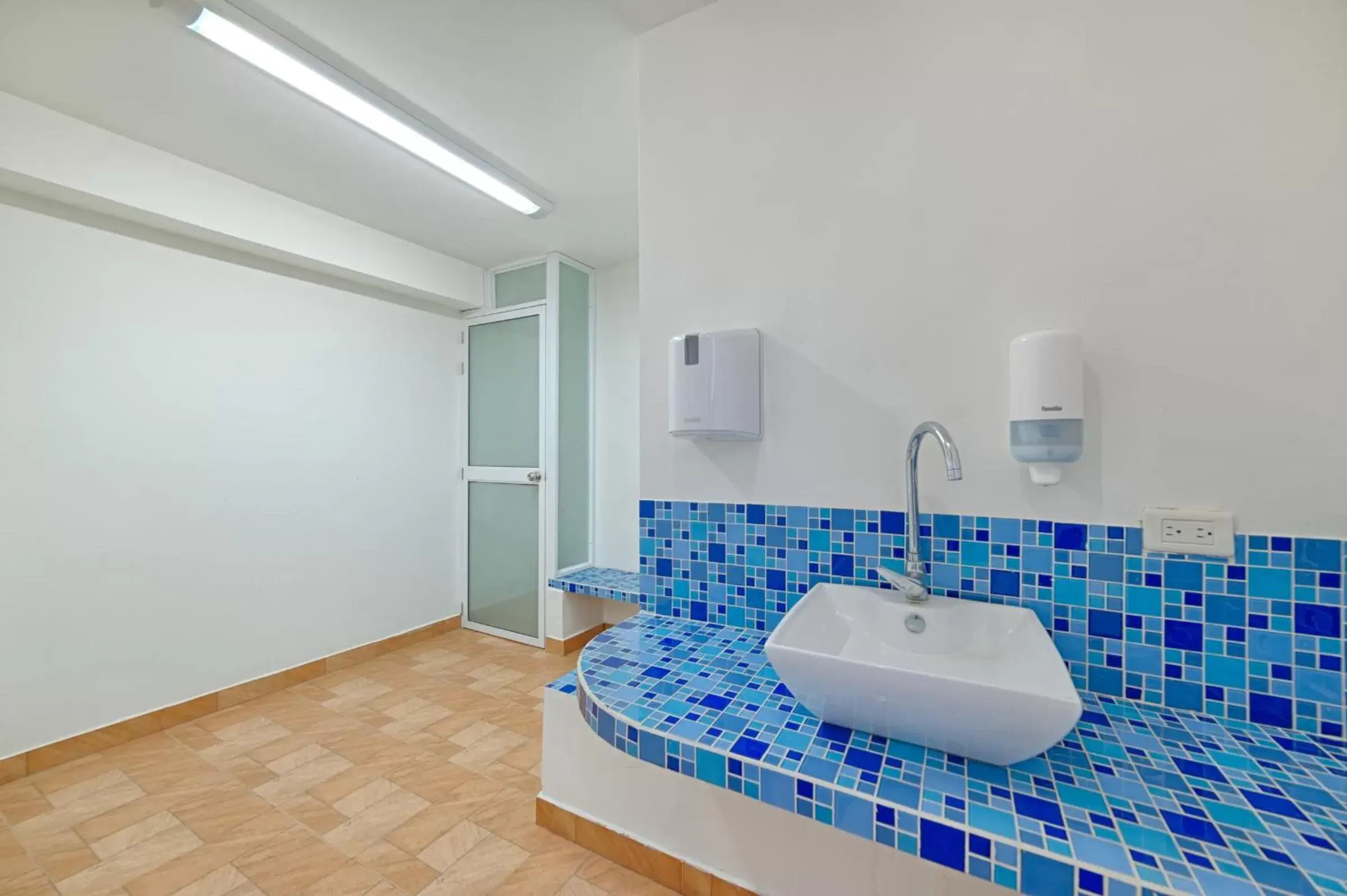 Other, Bathroom in Hotel Granada Real