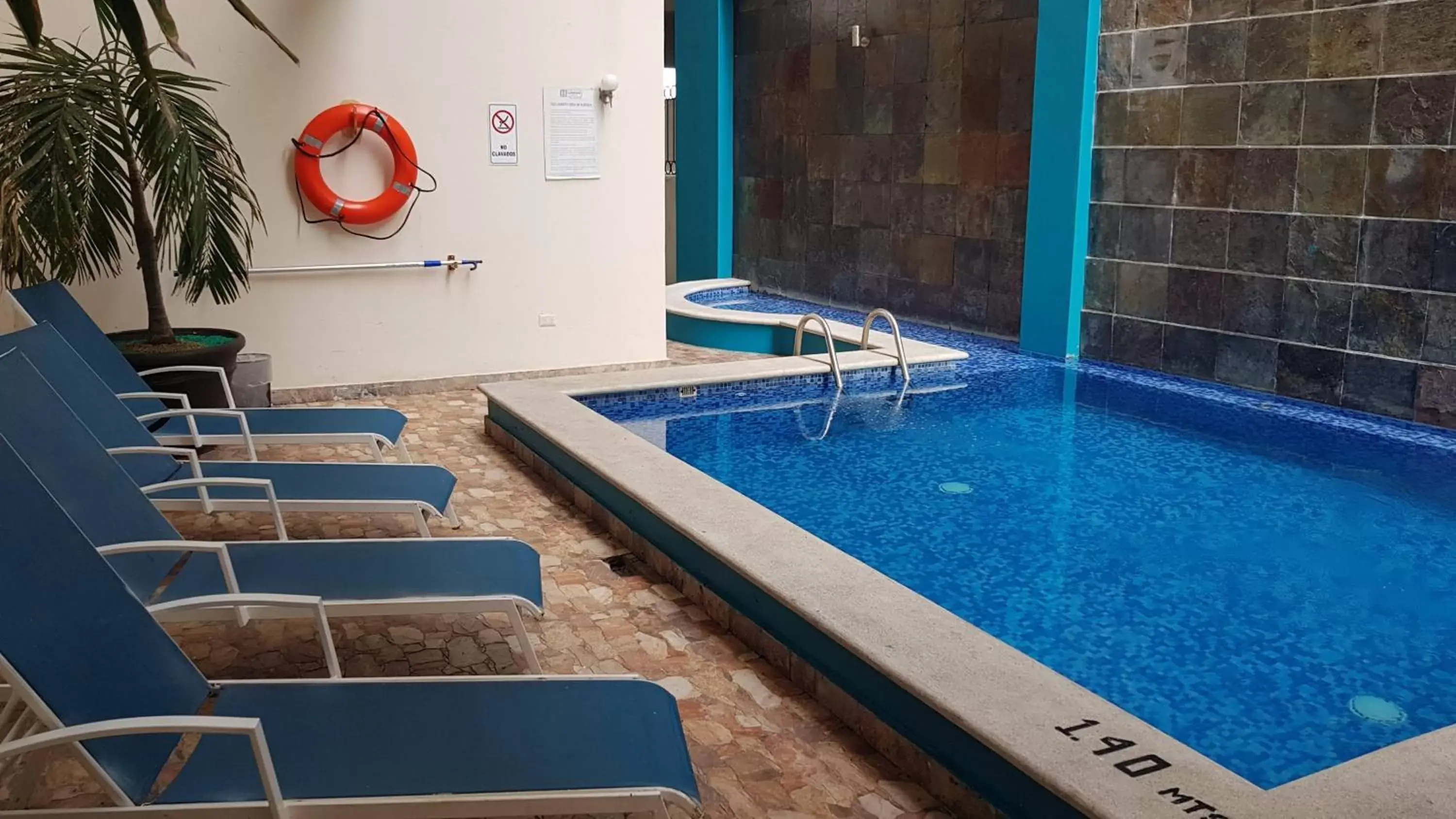 Swimming Pool in HOTEL OLIBA Boca del Rio