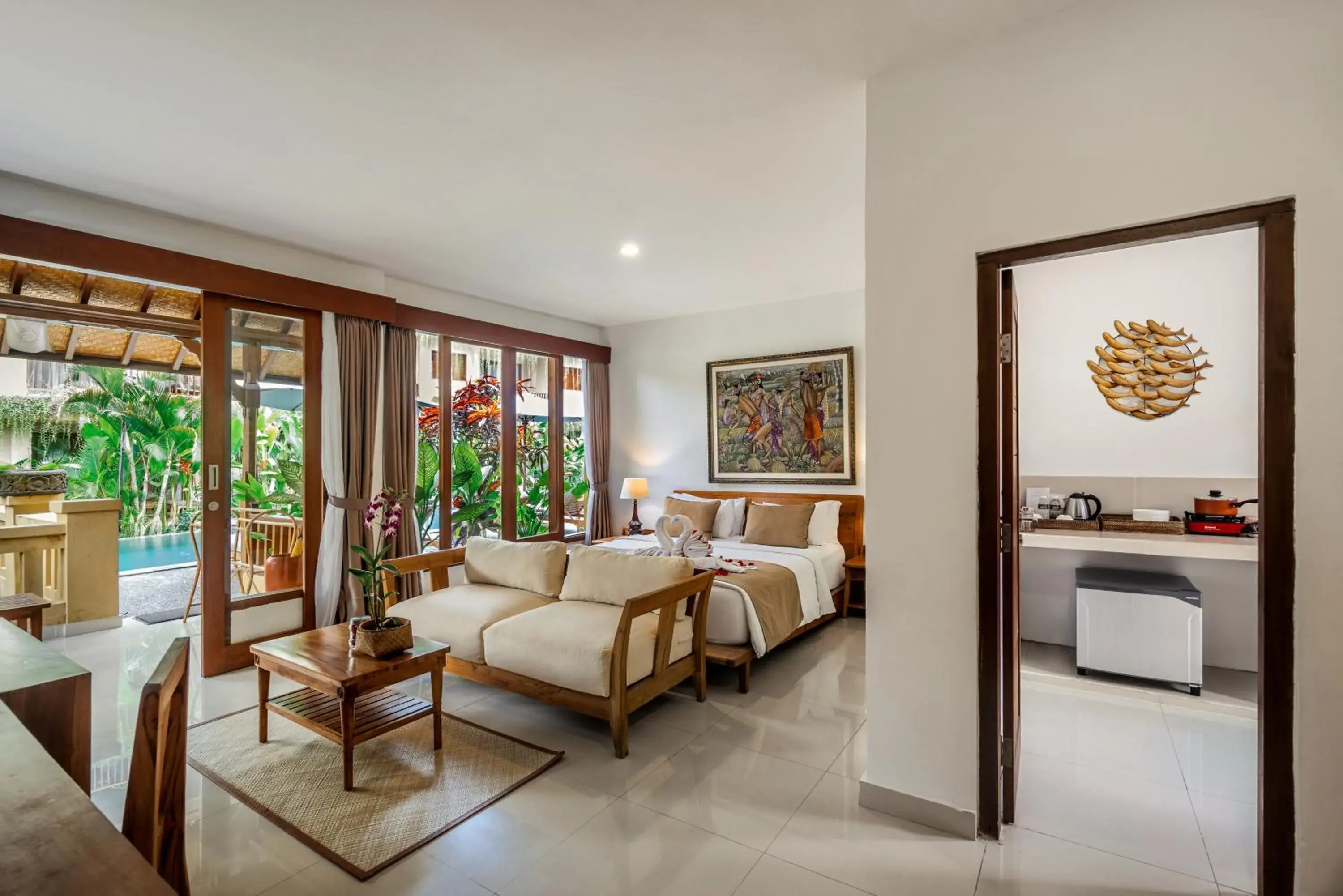 Bedroom, Seating Area in Jati Cottage