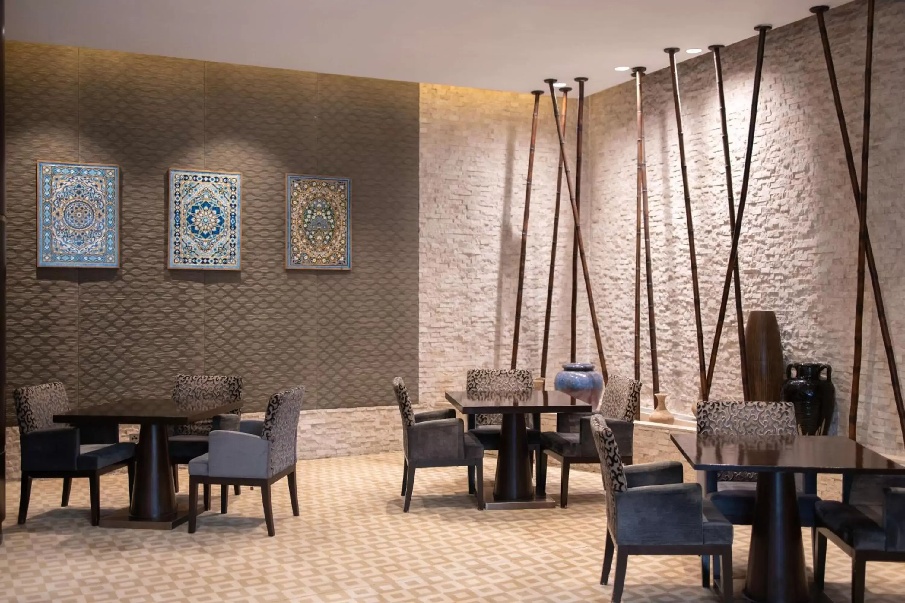 Lounge or bar, Restaurant/Places to Eat in Hyatt Regency Dushanbe