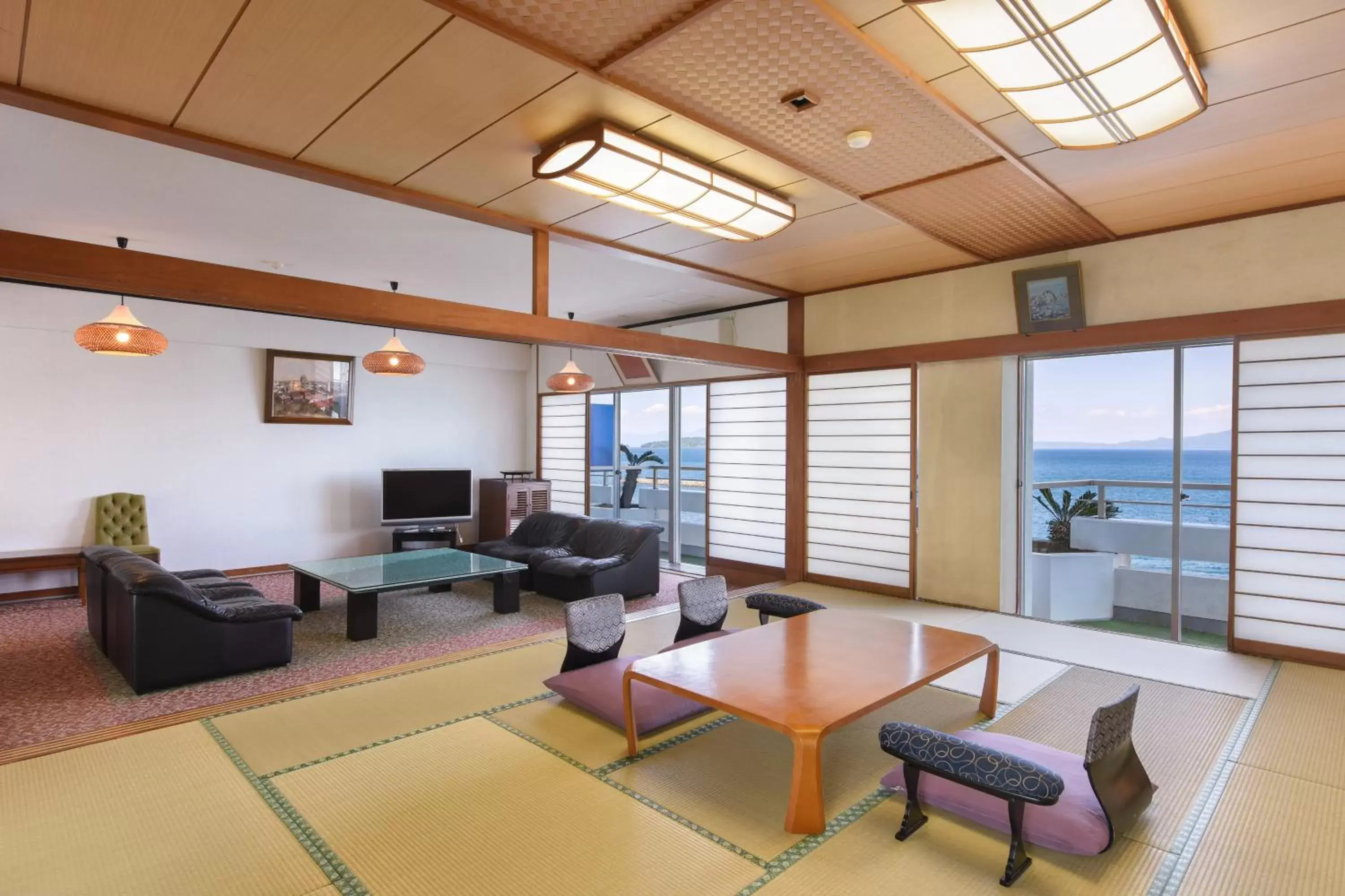 Sea view, Seating Area in Ibusuki Kaijo Hotel