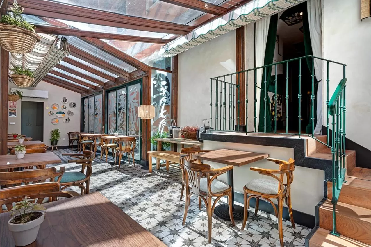 Dining area, Restaurant/Places to Eat in Hospedium Hotel La Farm