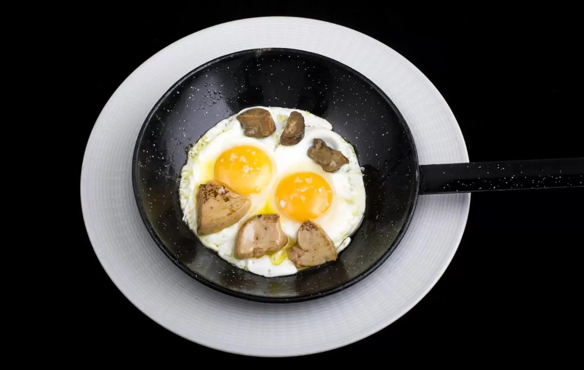 Food in Beatriz Toledo Auditorium & Spa Food in Beatriz Toledo Auditorium & Spa