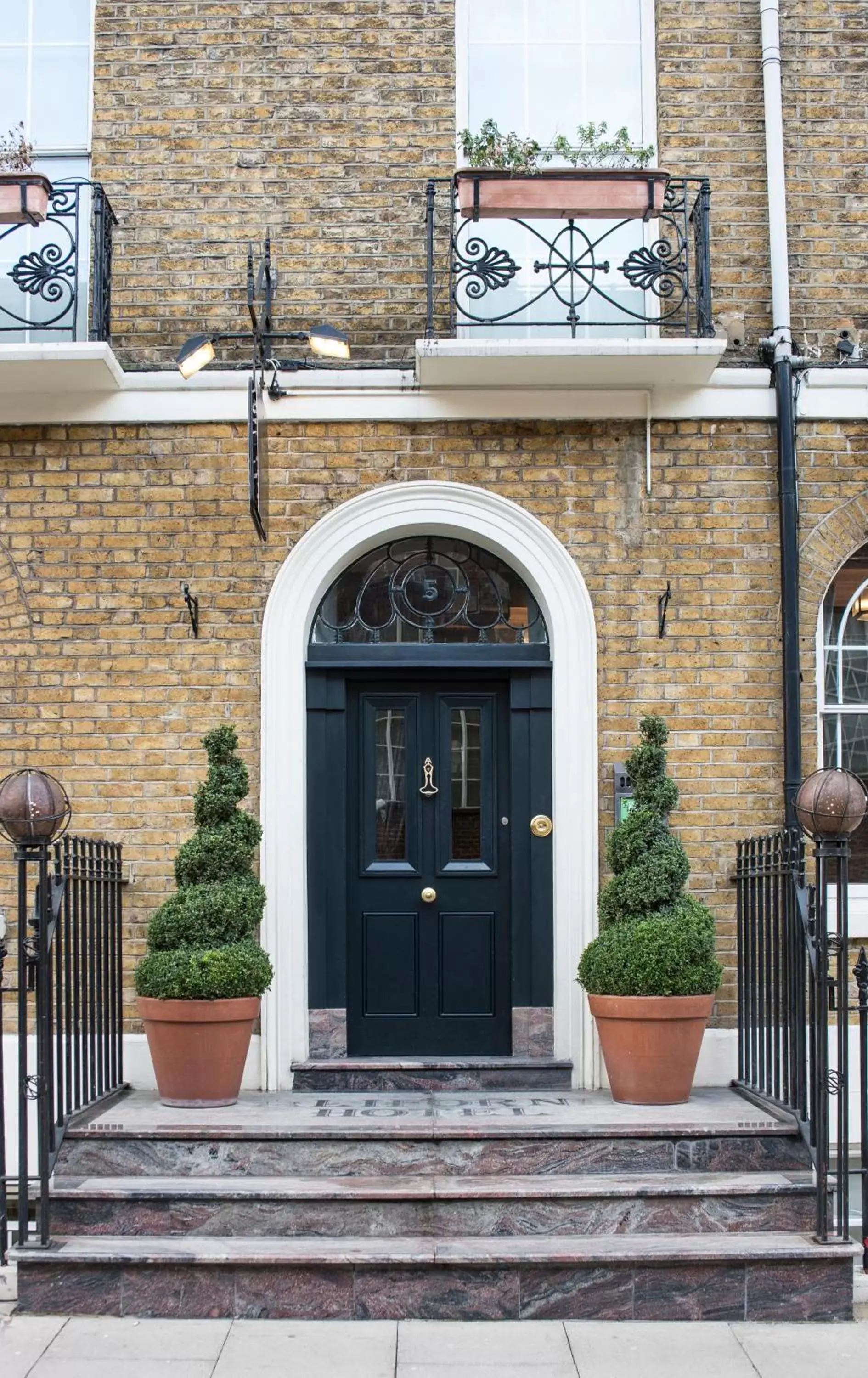 Property building in The California - London Kings Cross Property building in The California - London Kings Cross