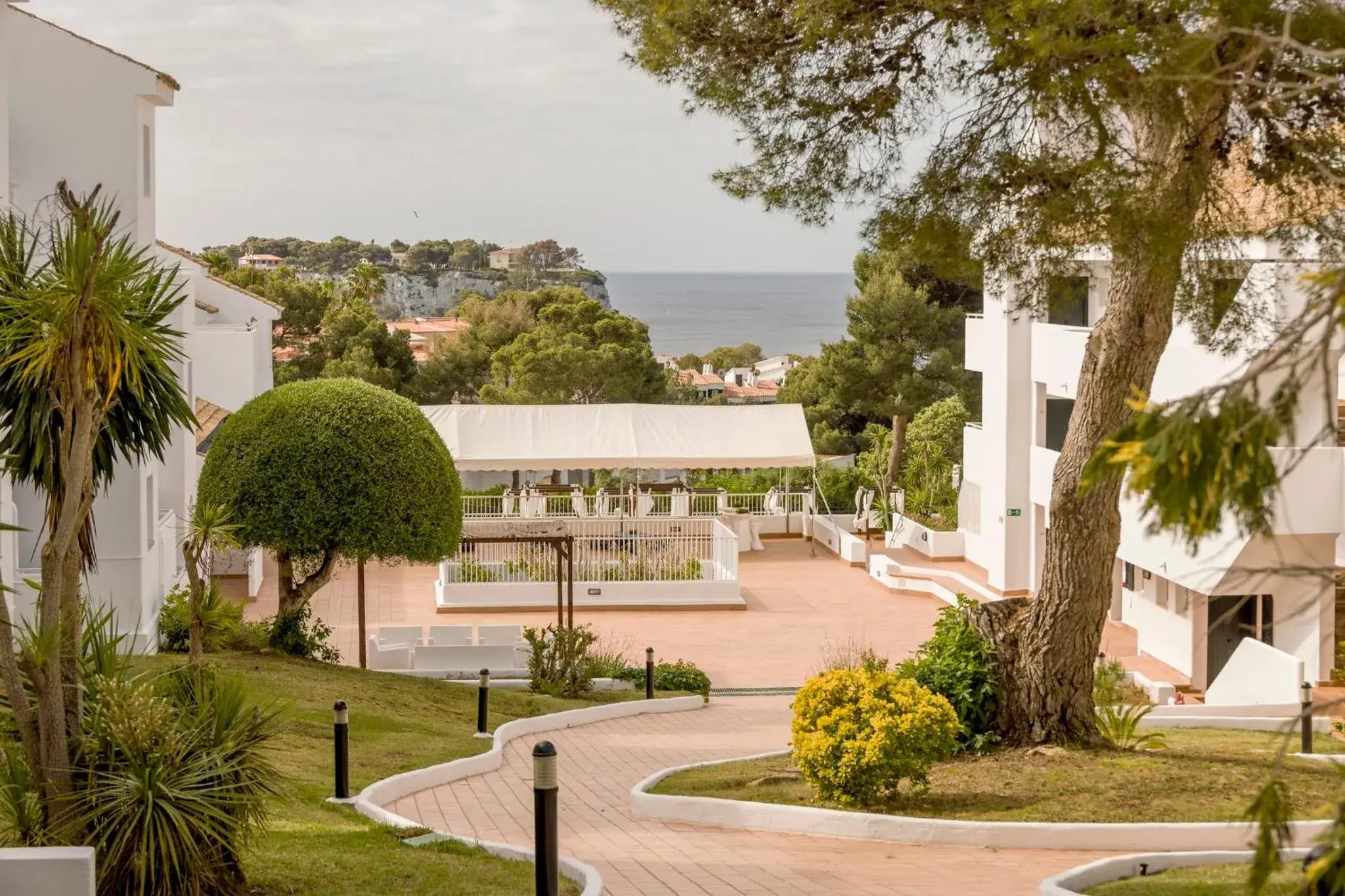 Garden, Property Building in Ilunion Menorca