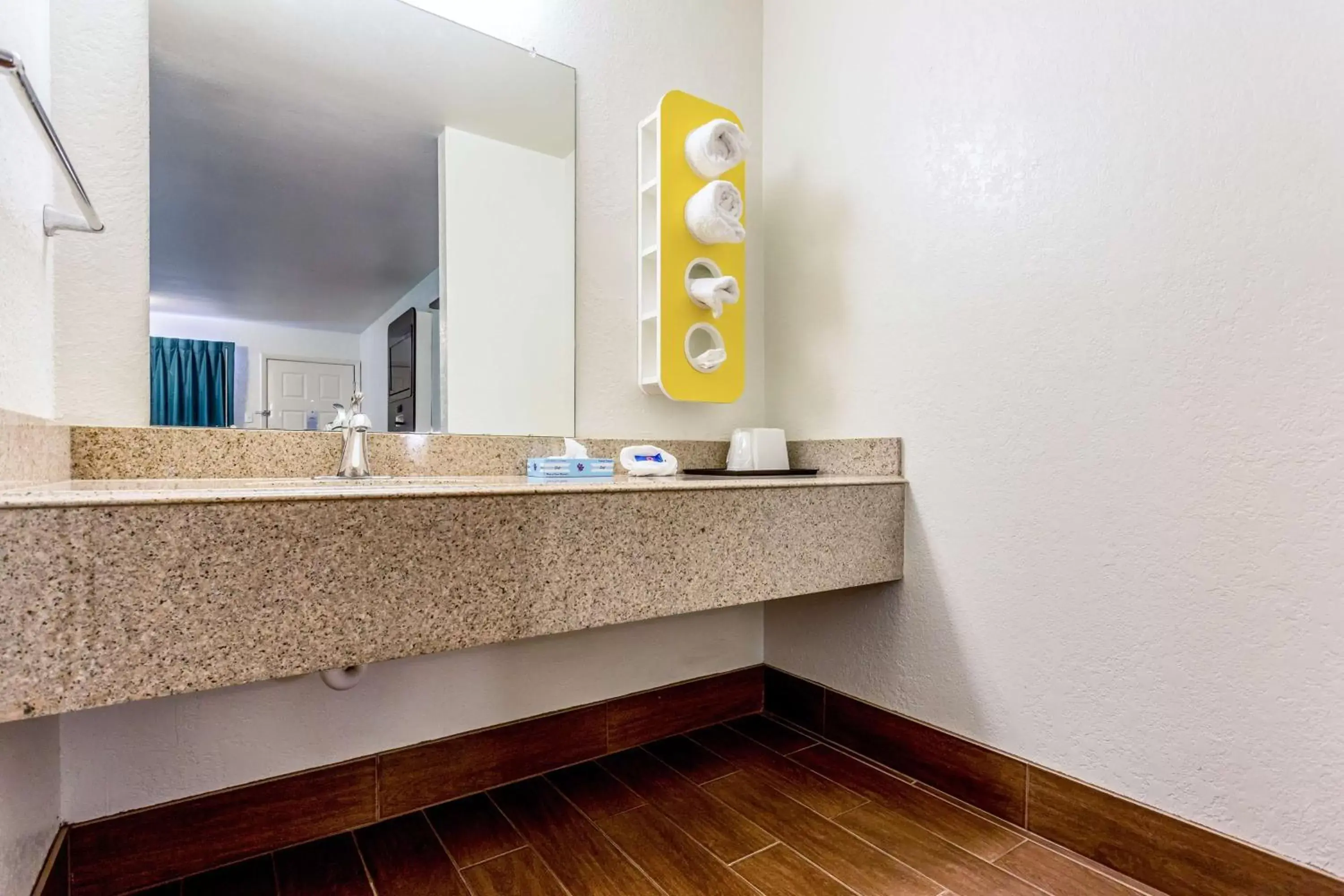 Photo of the whole room, Bathroom in Motel 6-Bryan, TX - College Station