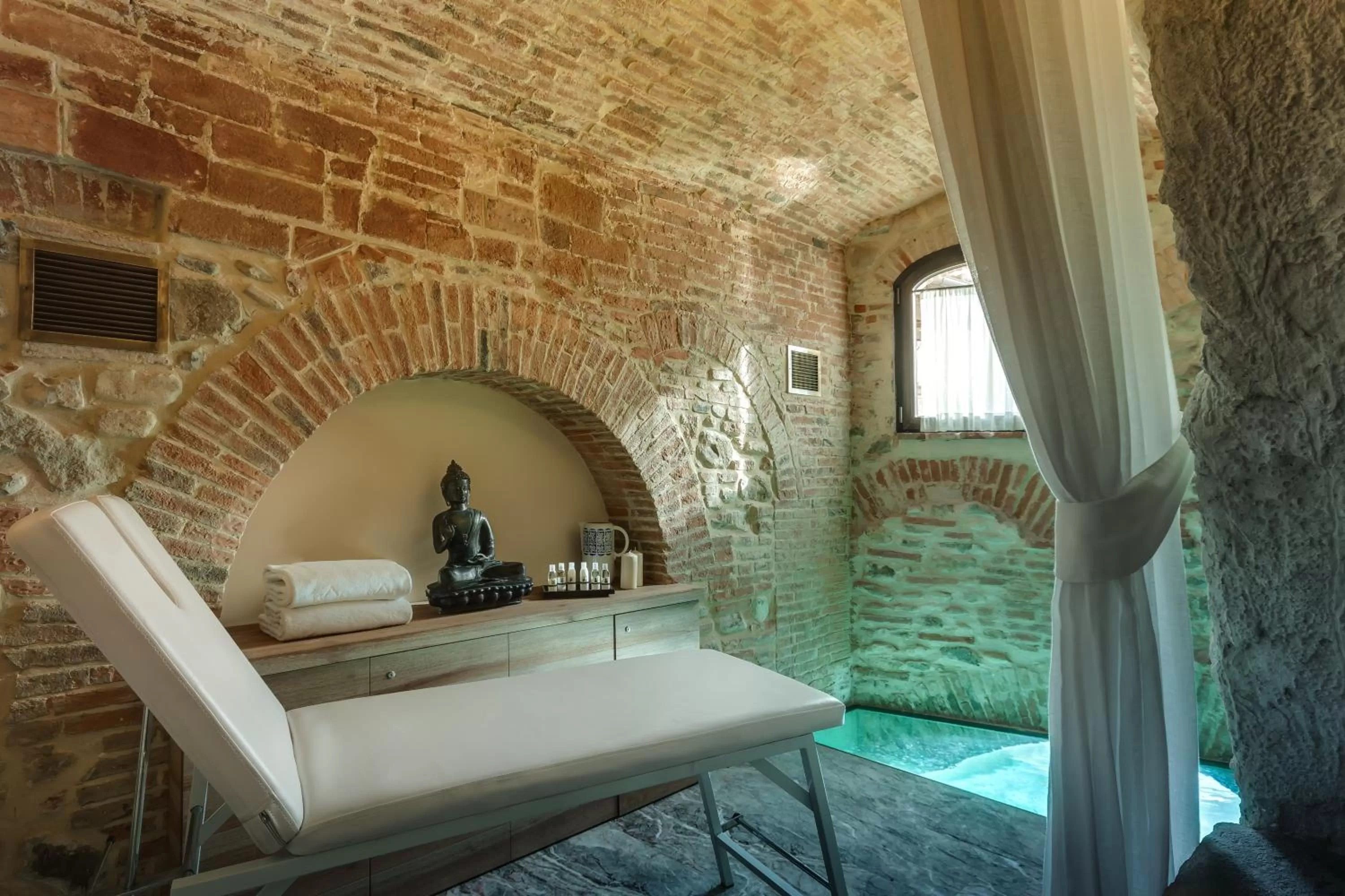 Spa and wellness centre/facilities in Hotel Mulino di Firenze - WorldHotels Crafted