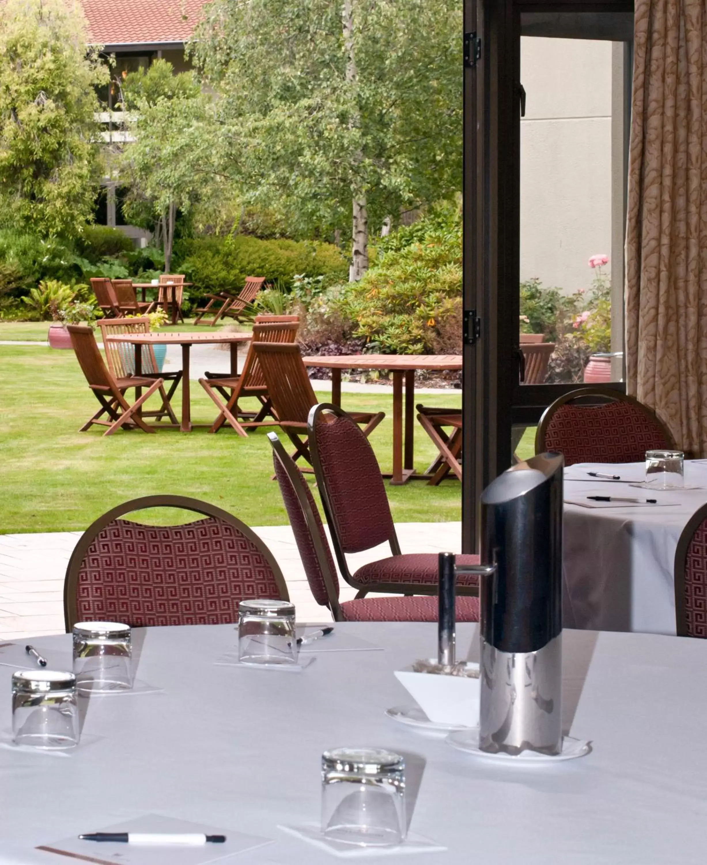 Meeting/conference room, Restaurant/Places to Eat in Copthorne Hotel & Resort Lakefront Queenstown