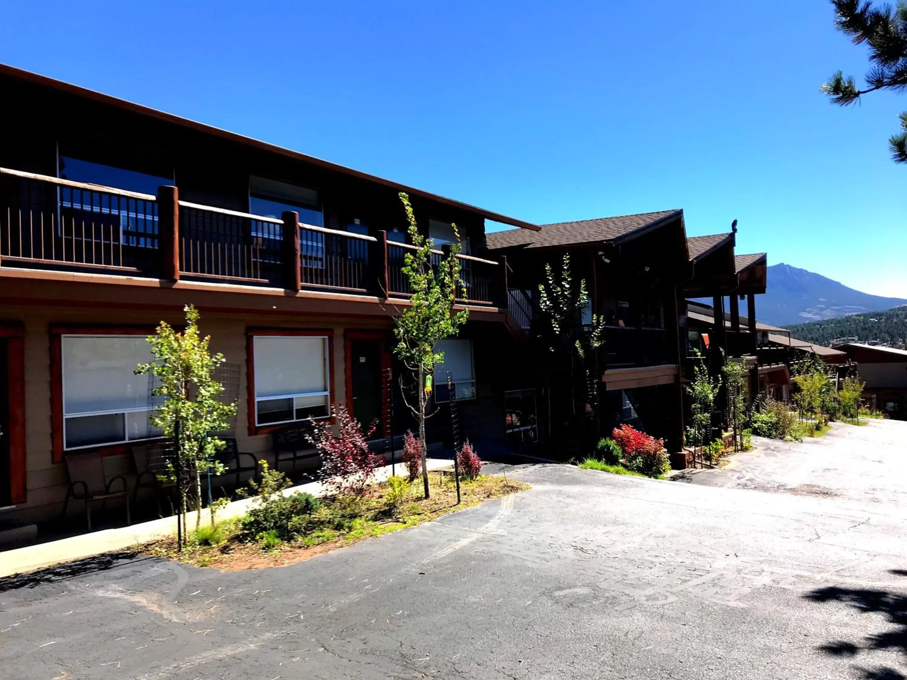 View (from property/room), Property Building in Hotel Estes