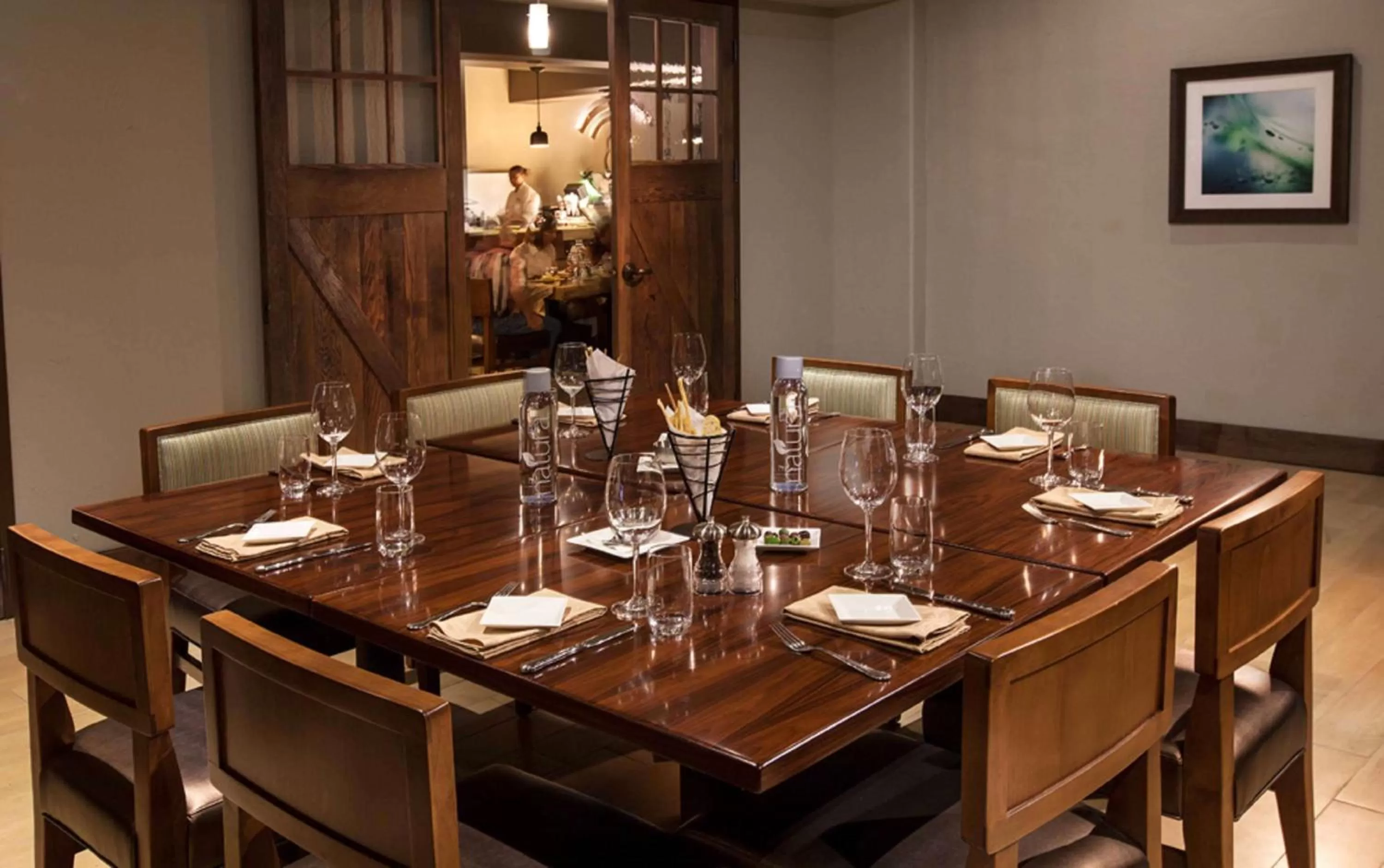 Restaurant/places to eat in Hilton Concord