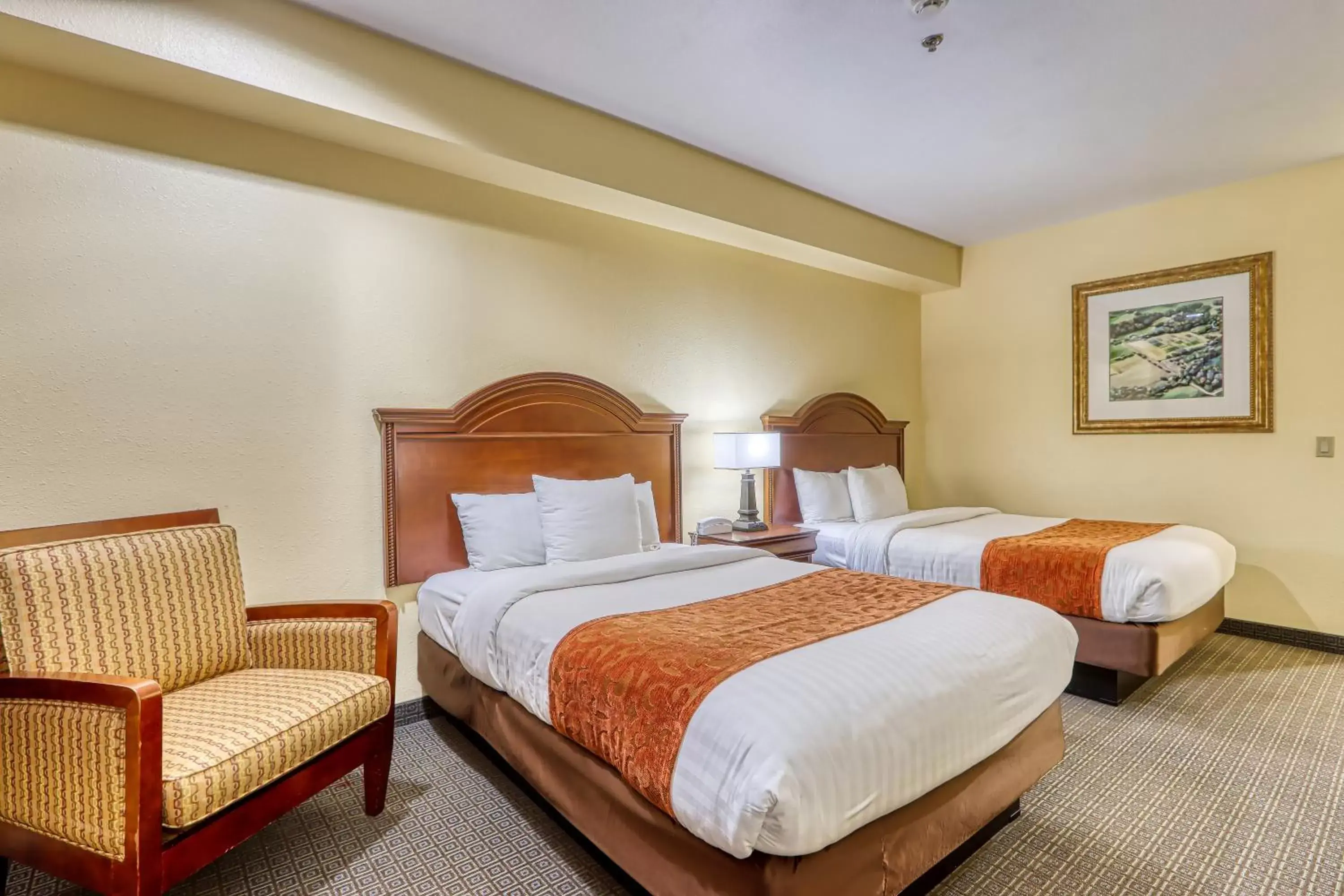 Bedroom, Bed in Americas Hotel - El Paso Airport / Medical Center