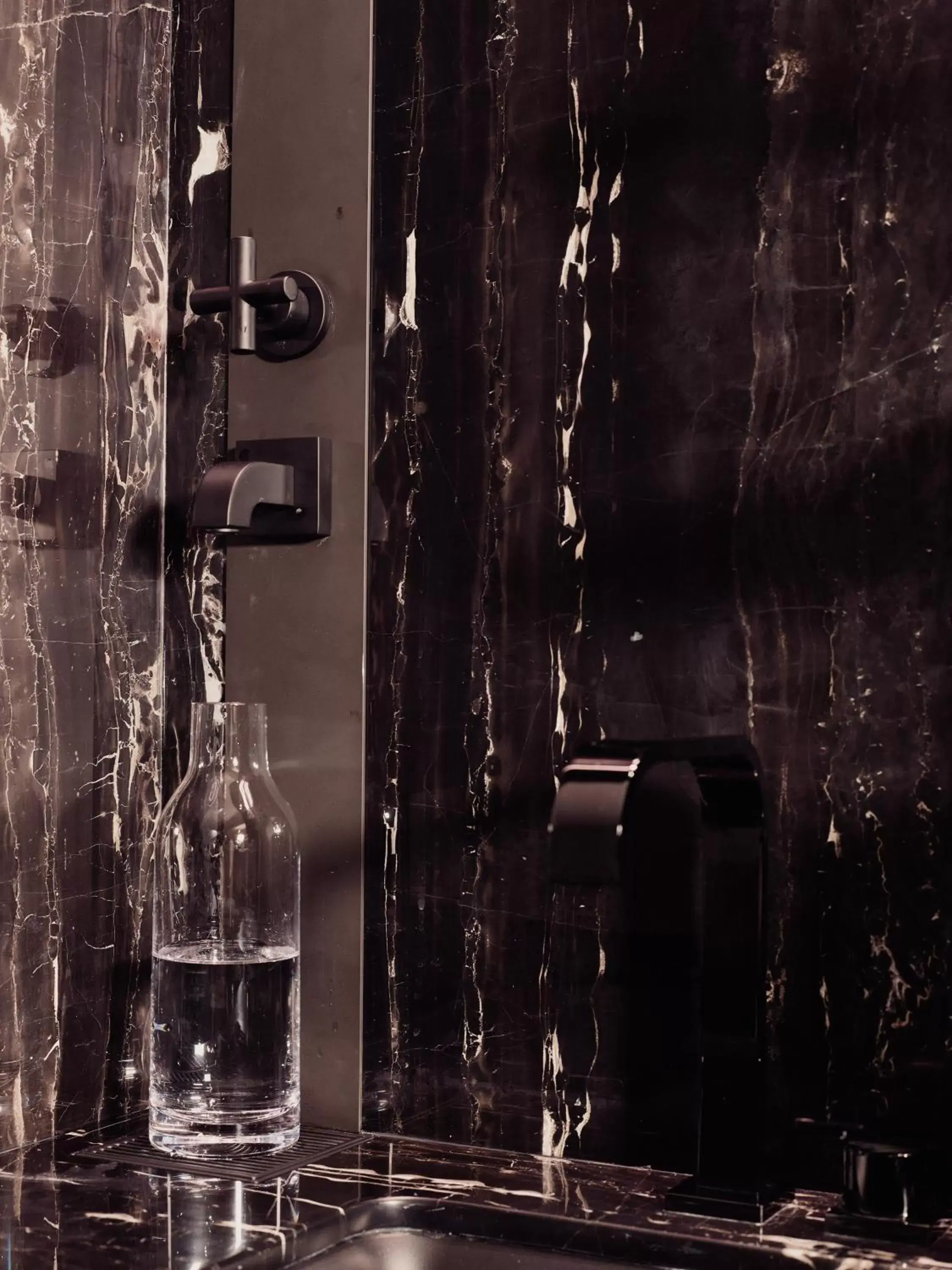 Photo of the whole room in Equinox Hotel New York Photo of the whole room in Equinox Hotel New York