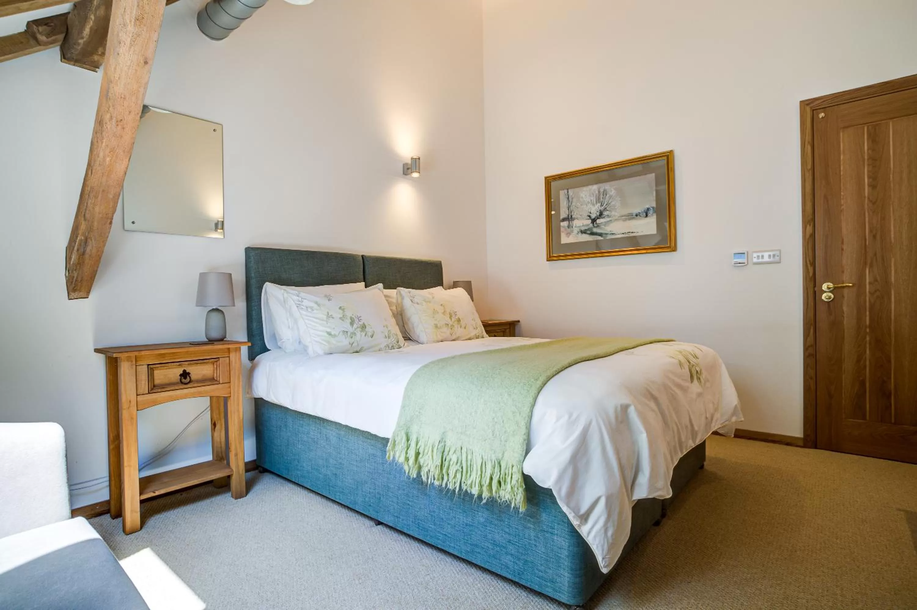 Double Room with Private Bathroom in South Park Farm Barn