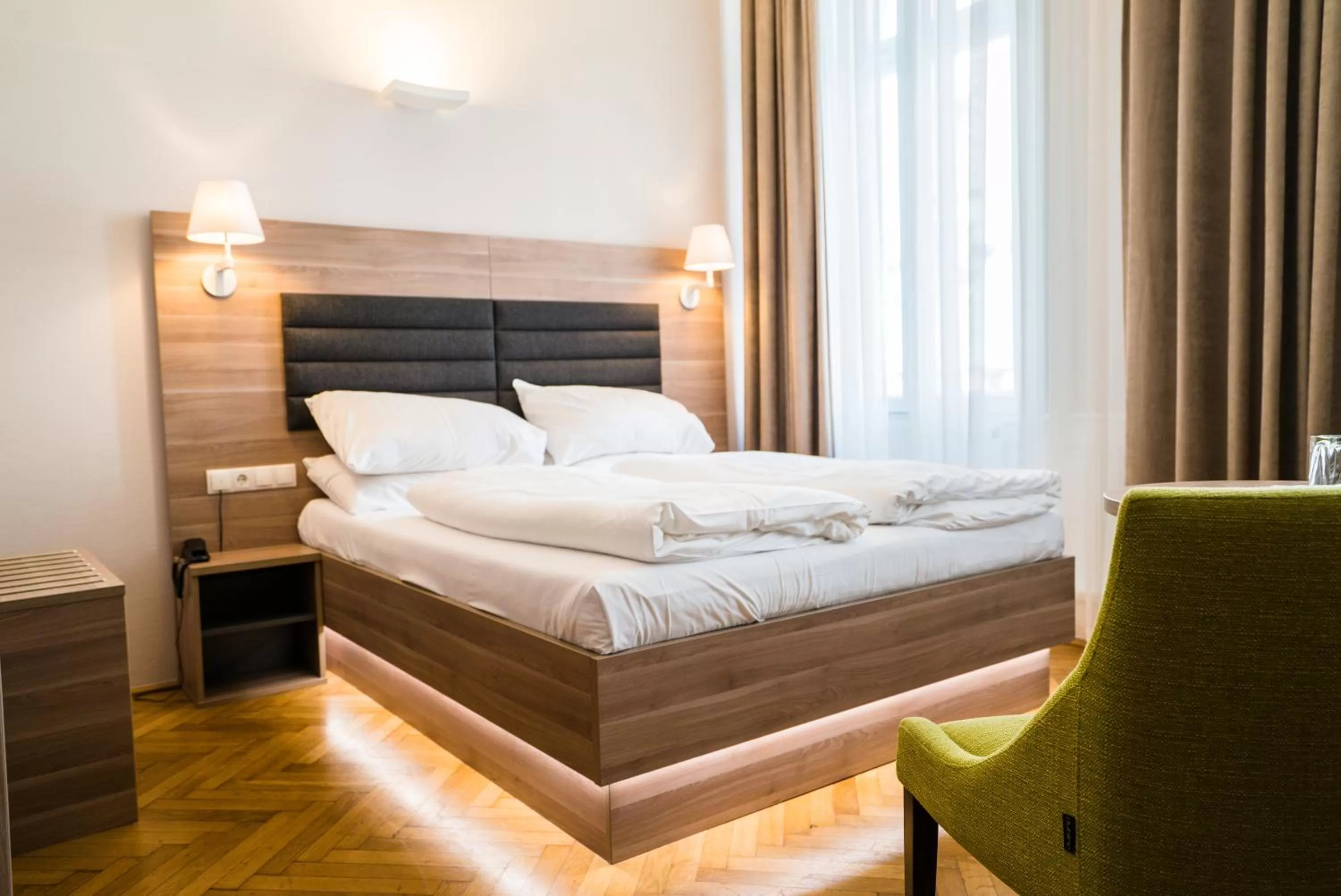 Bed in Hotel Marc Aurel - Vienna City Center