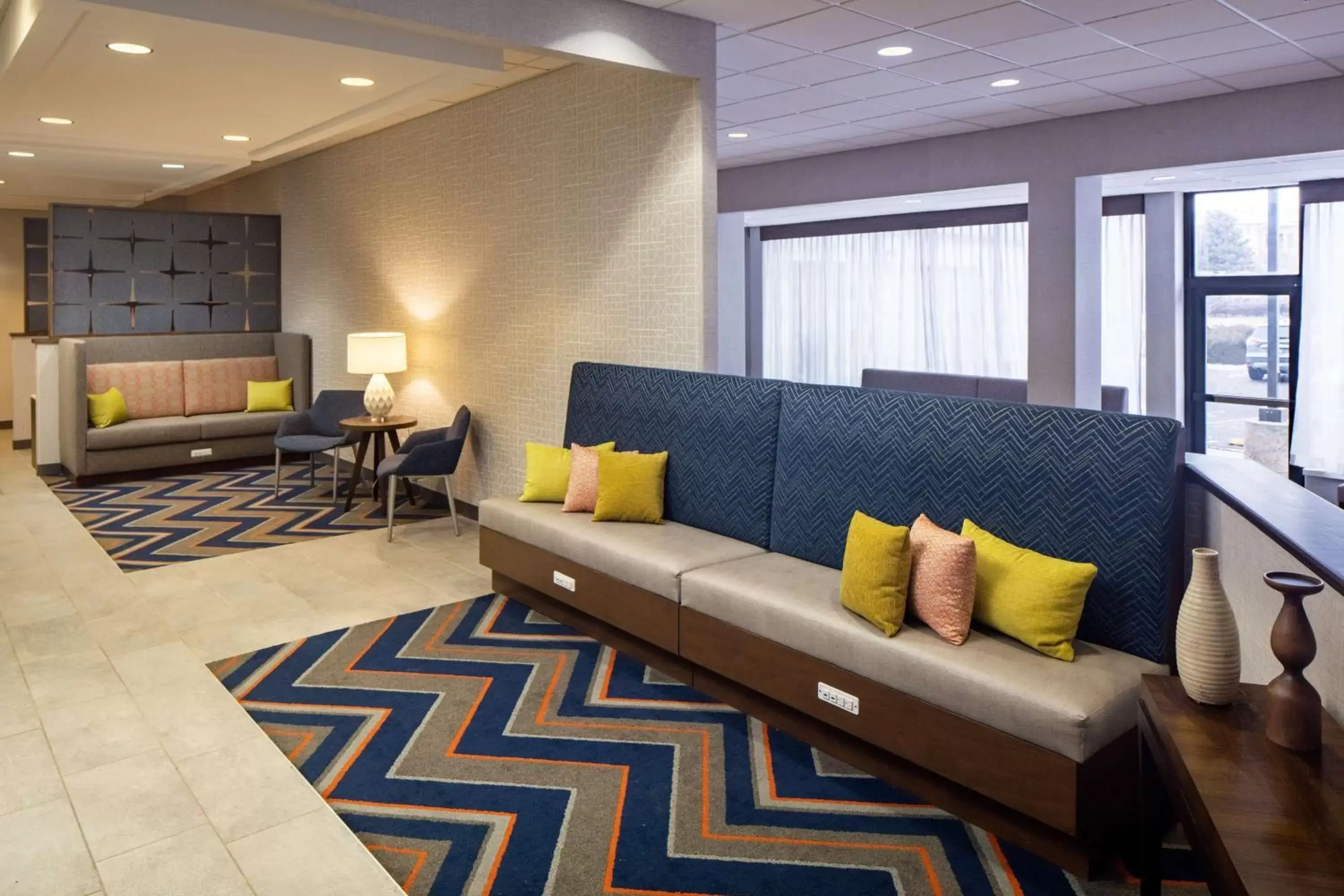 Lobby or reception, Seating Area in Hampton Inn & Suites Parker