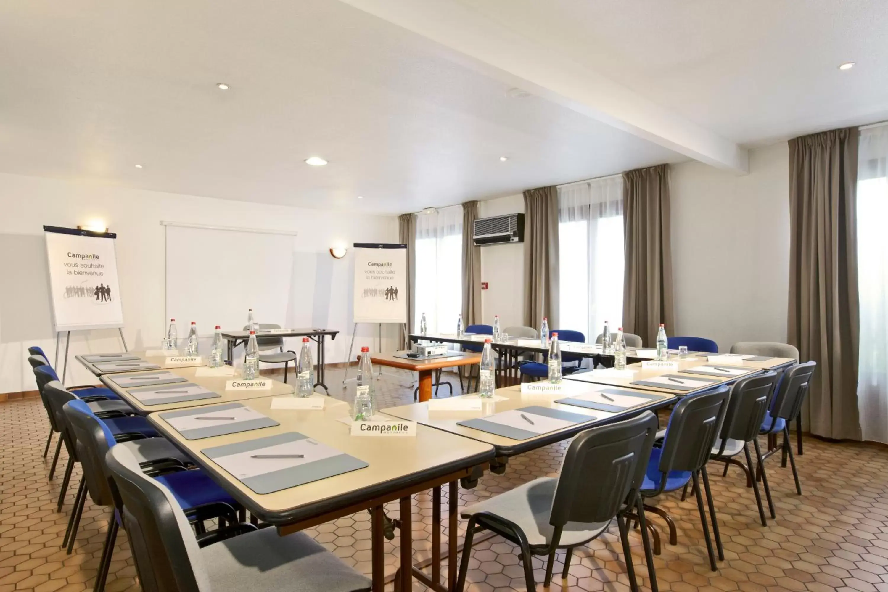 Business facilities in Campanile Grenoble Nord - Moirans-Voreppe