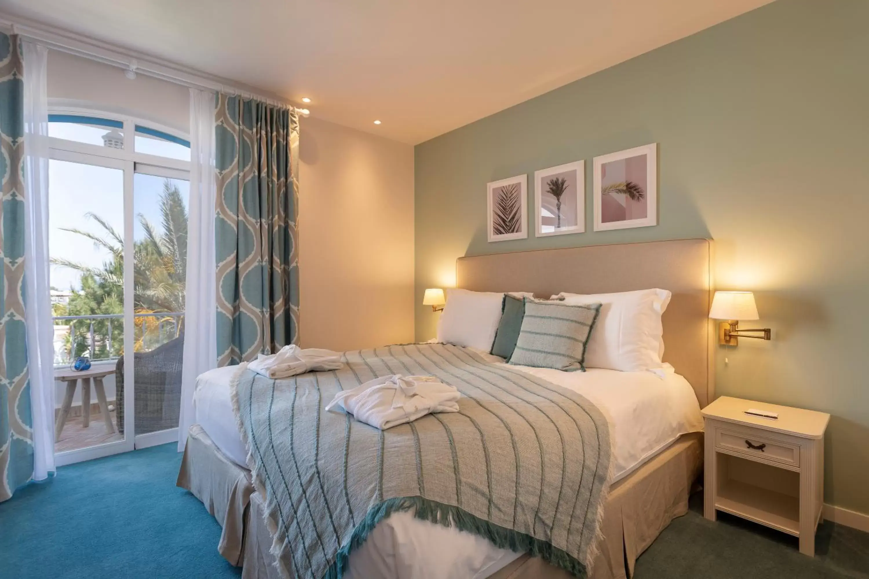 Bedroom, Bed in Vila Vita Parc Bedroom, Bed in Vila Vita Parc