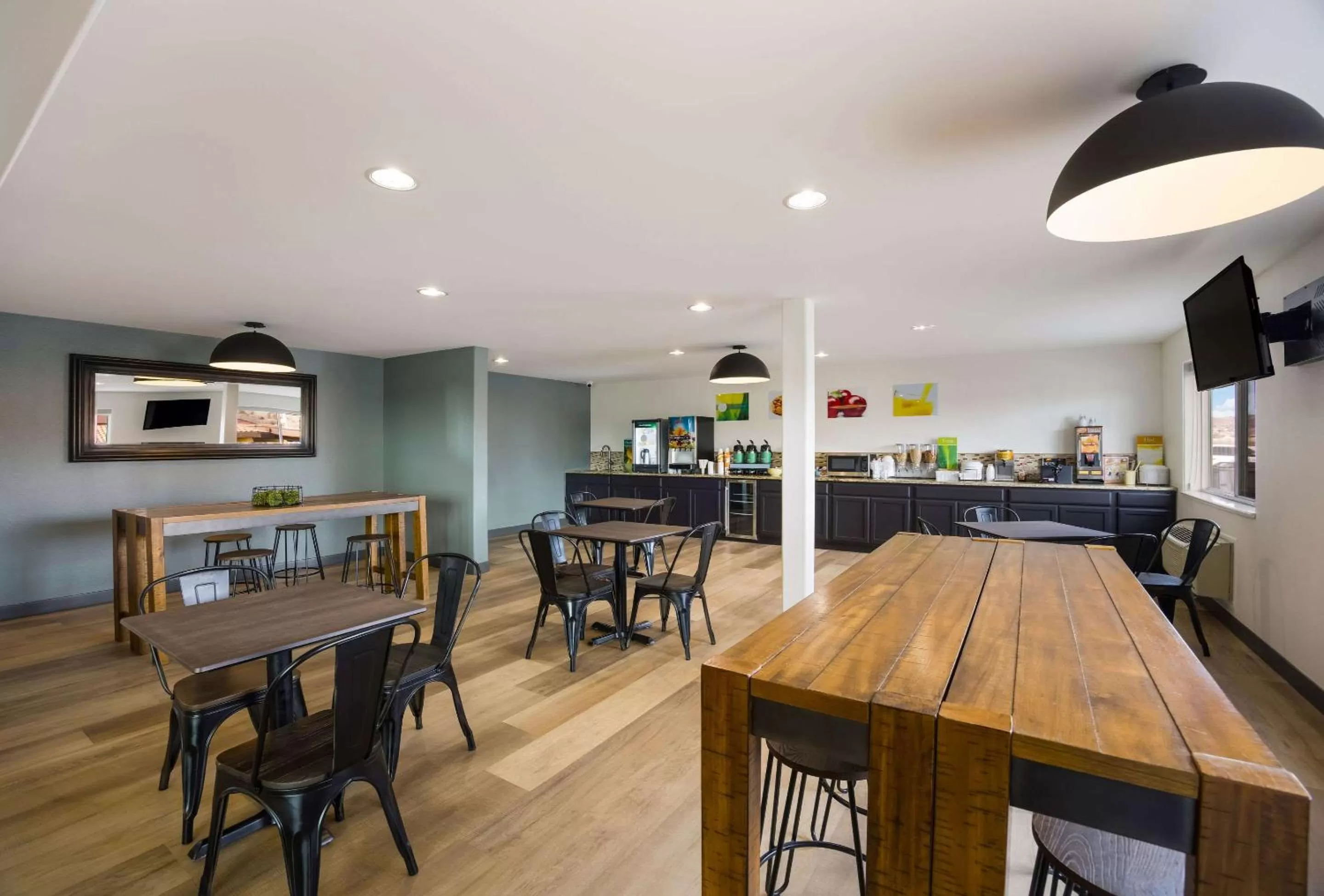 Lobby or reception, Restaurant/Places to Eat in Quality Inn & Suites Castle Rock SW Denver