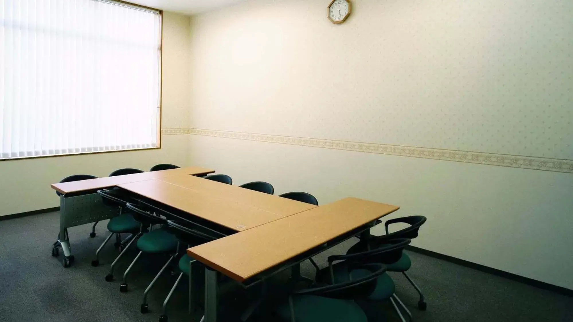 Meeting/conference room in Toyoko Inn Kitakyushu Airport