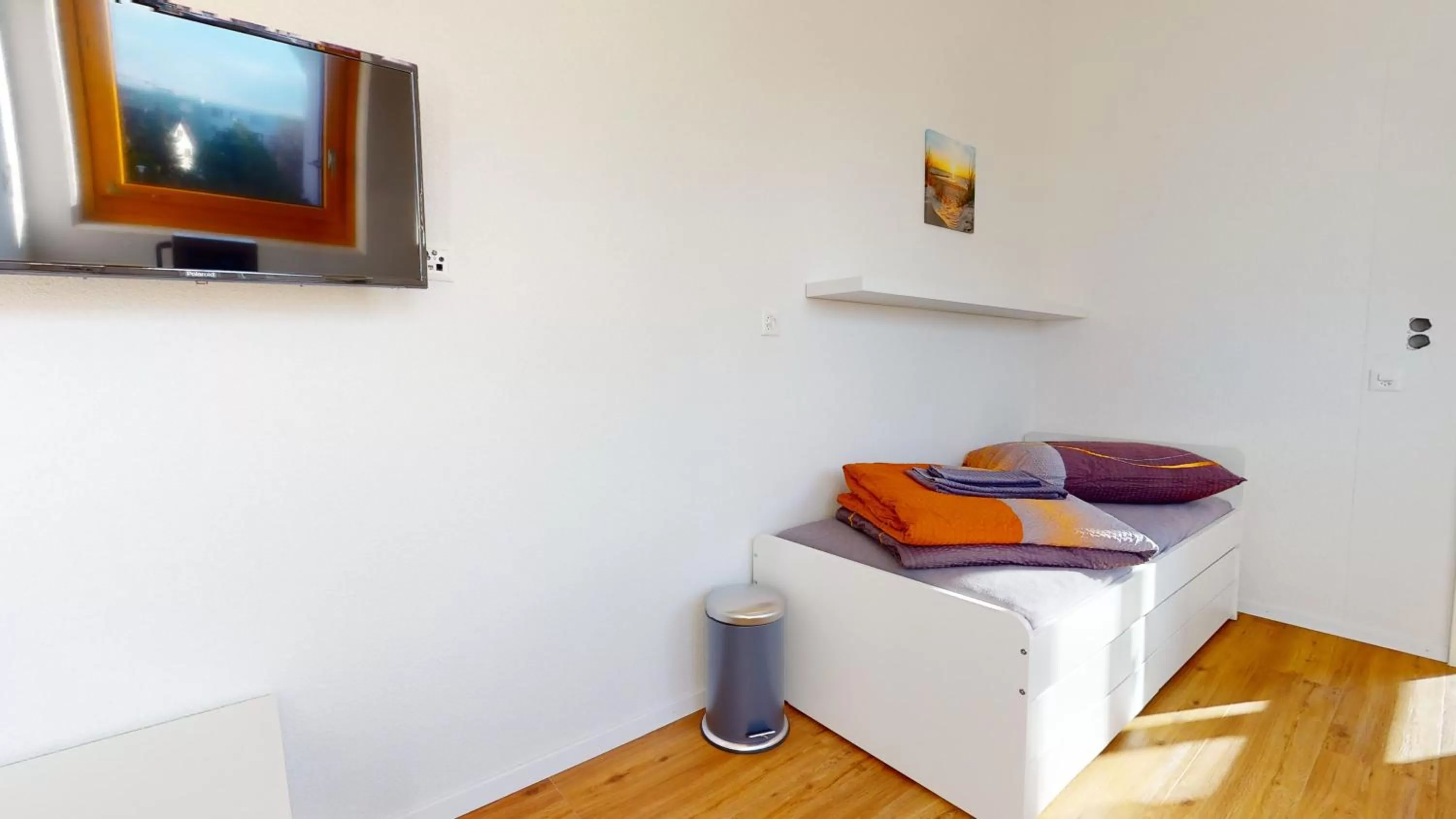 TV and multimedia in Anstatthotel Affoltern am Albis - self-check-in