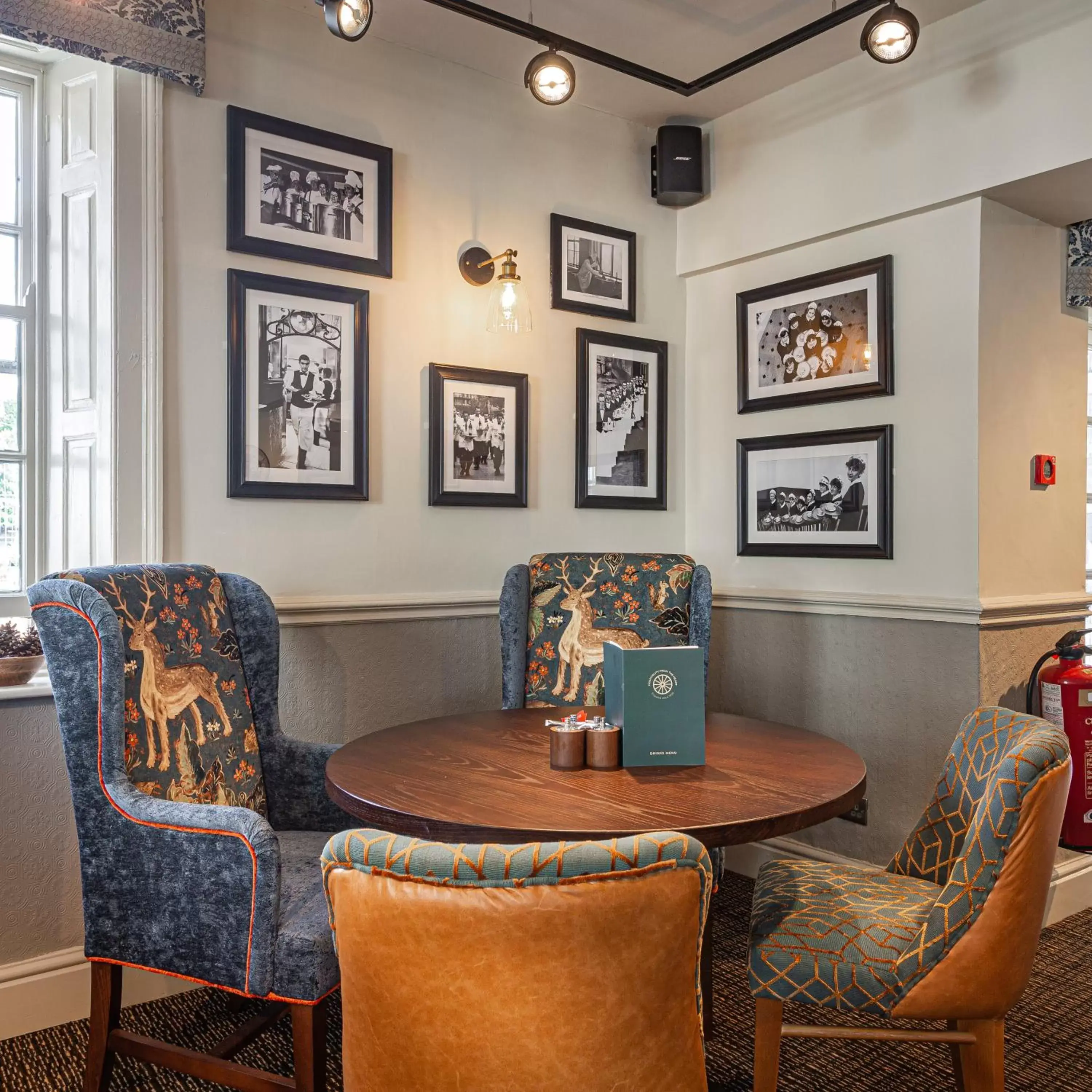 Lounge or bar, Seating Area in The Crown Hotel, Boroughbridge, North Yorkshire