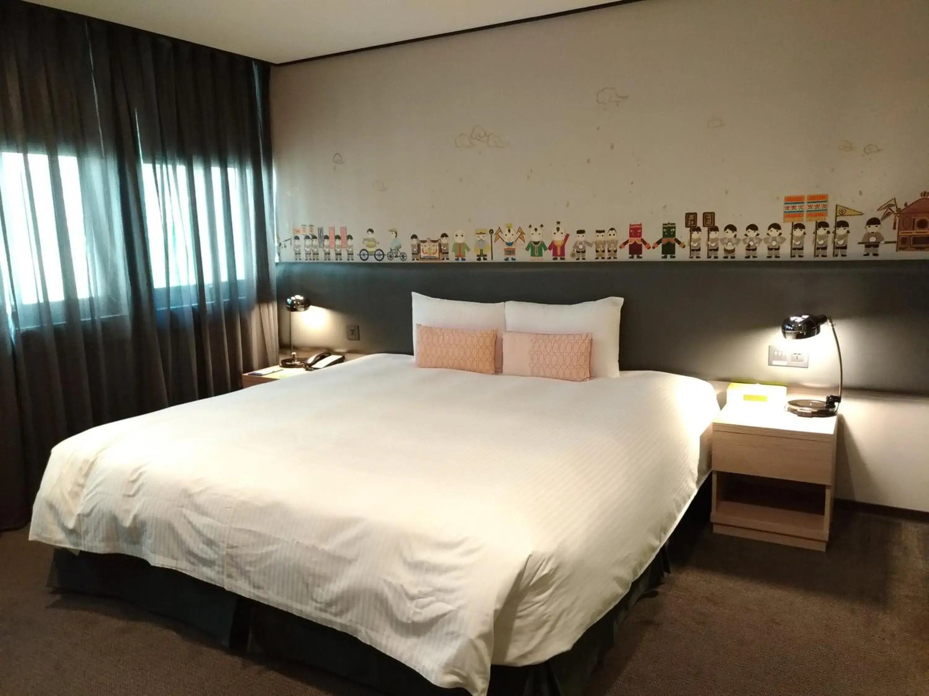 Photo of the whole room, Bed in Energy Inn