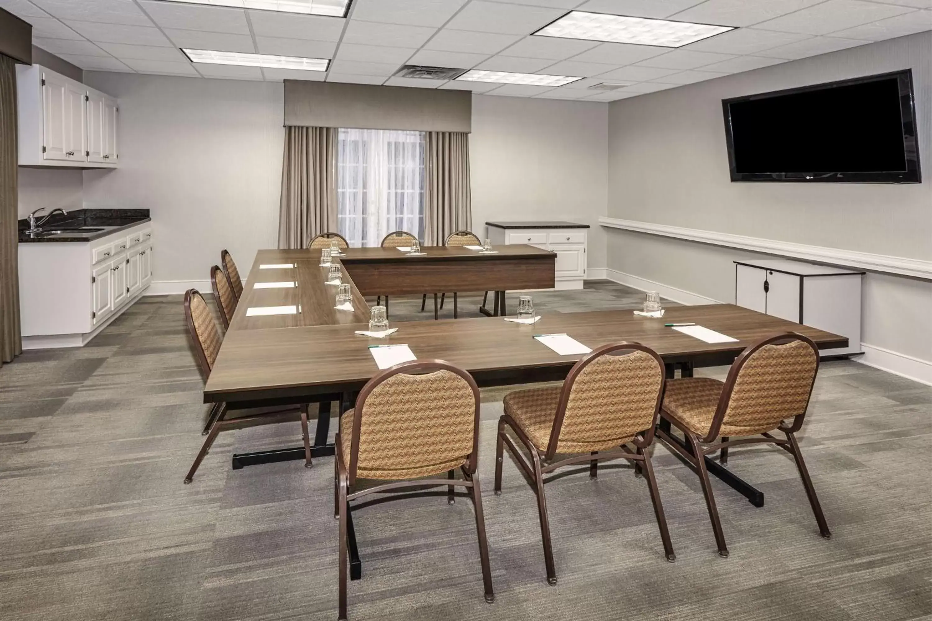 Meeting/conference room in Homewood Suites by Hilton Indianapolis At The Crossing
