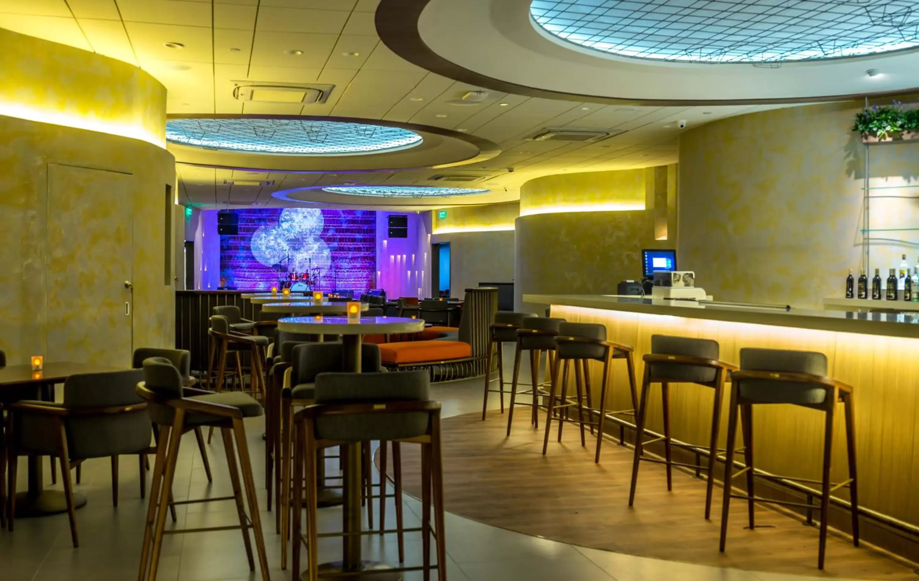 Restaurant/places to eat in The Bayleaf Cavite Restaurant/places to eat in The Bayleaf Cavite