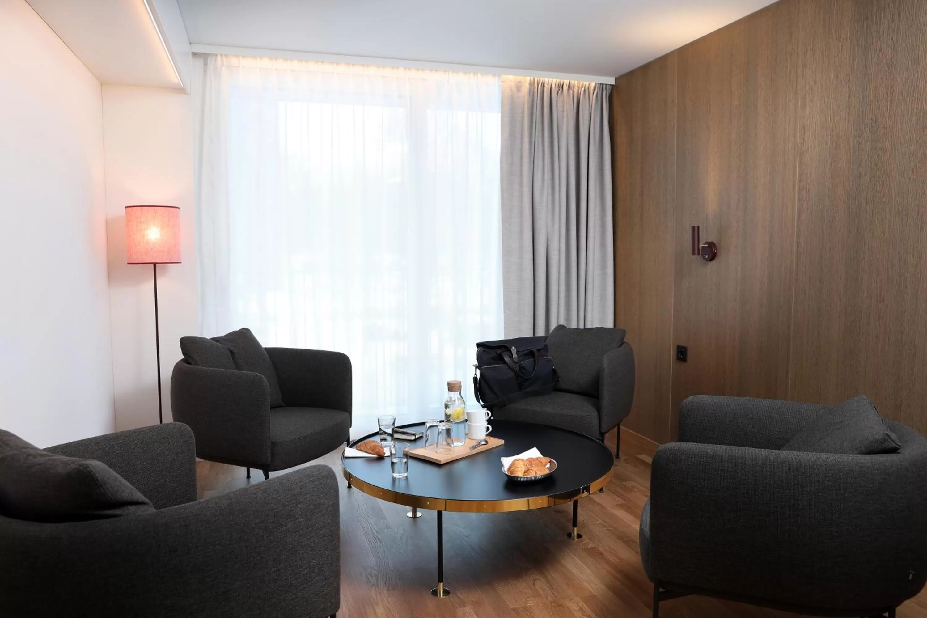 Seating area in Best Western Plus Ten Hotel