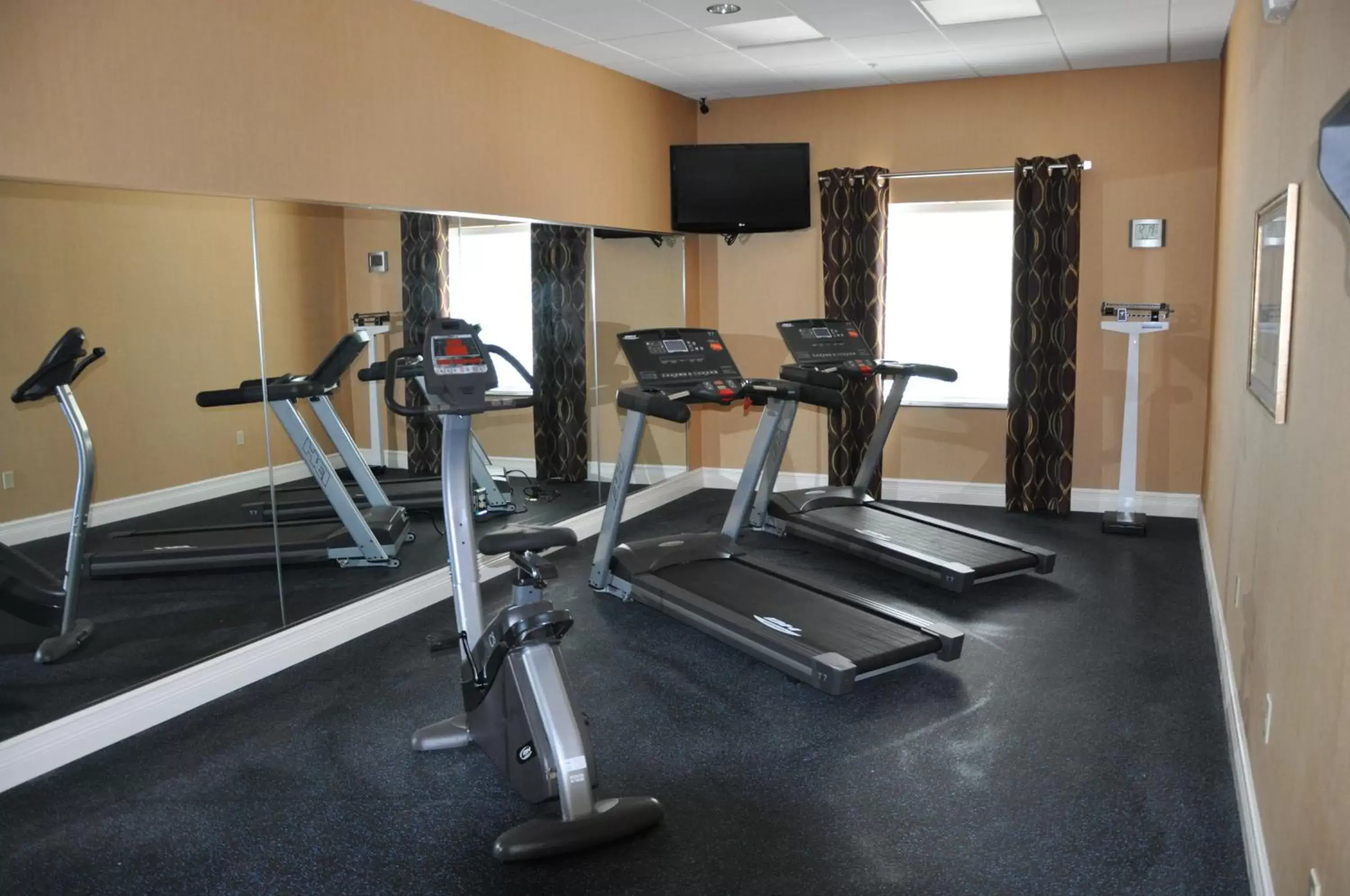 Fitness centre/facilities, Fitness Center/Facilities in Holiday Inn Express and Suites Saint Augustine North, an IHG Hotel