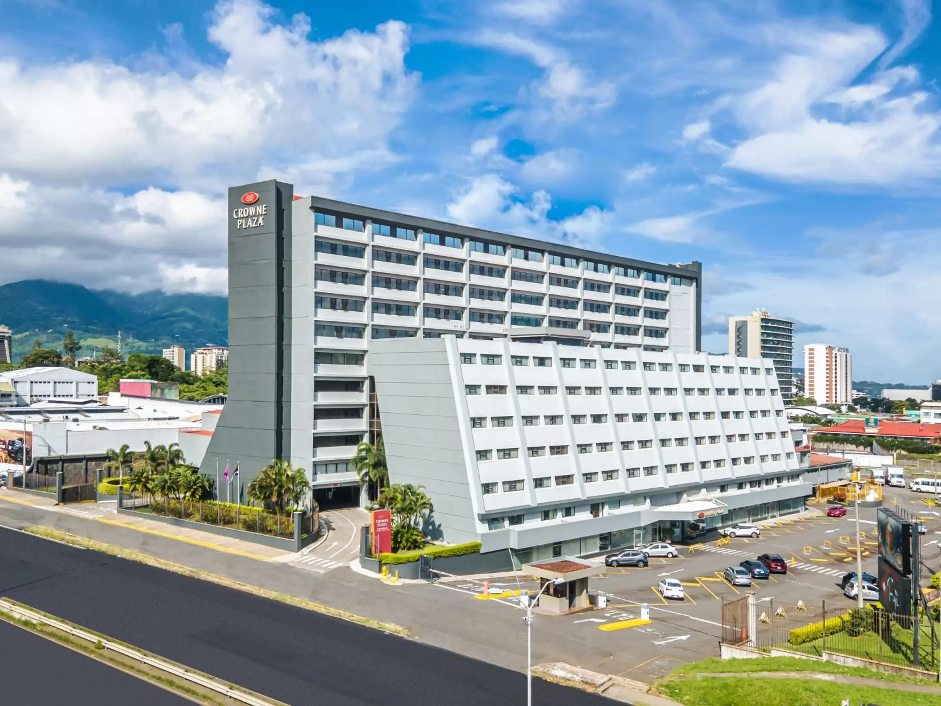 Property Building in Crowne Plaza San Jose La Sabana, an IHG Hotel