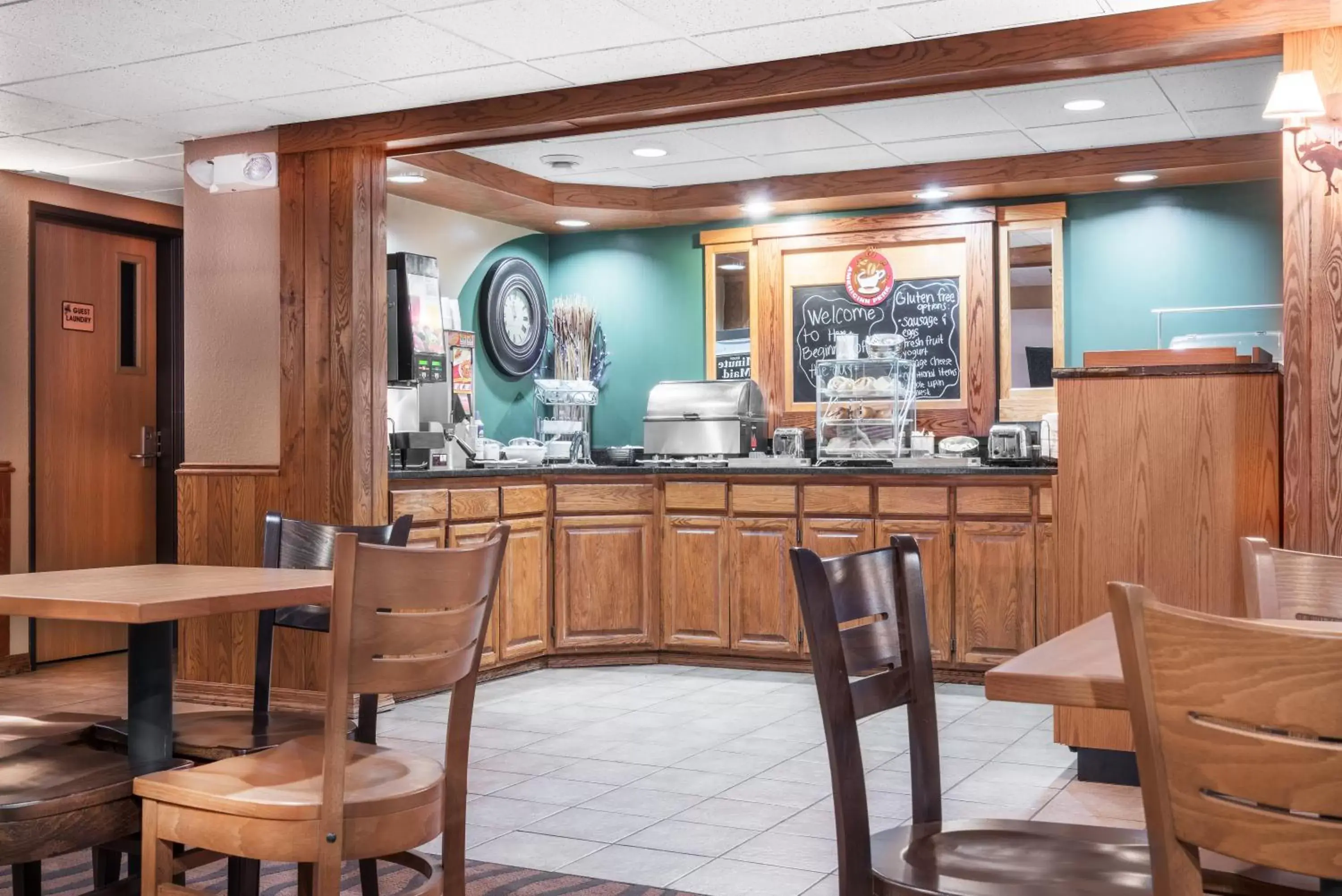 Lobby or reception, Restaurant/Places to Eat in AmericInn by Wyndham Tofte Near Lake Superior