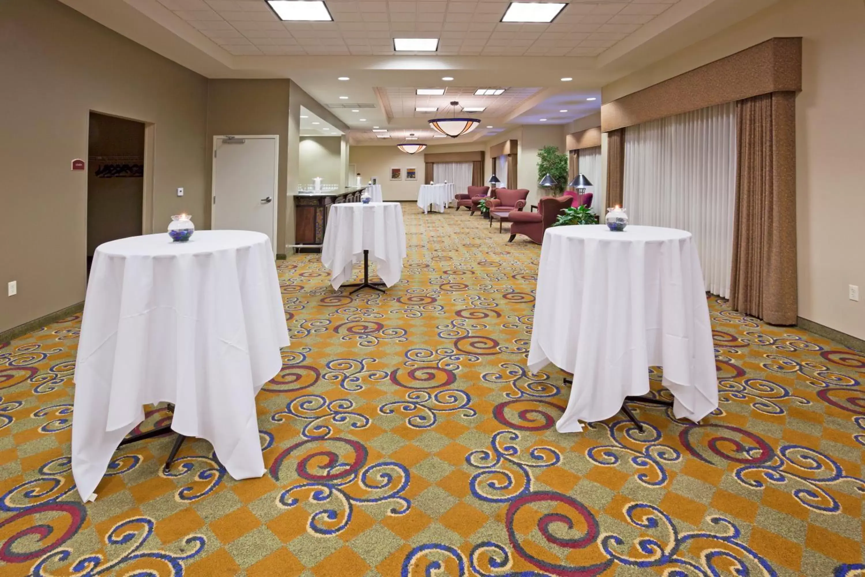 Meeting/conference room, Banquet Facilities in Holiday Inn Conference Center Marshfield, an IHG Hotel