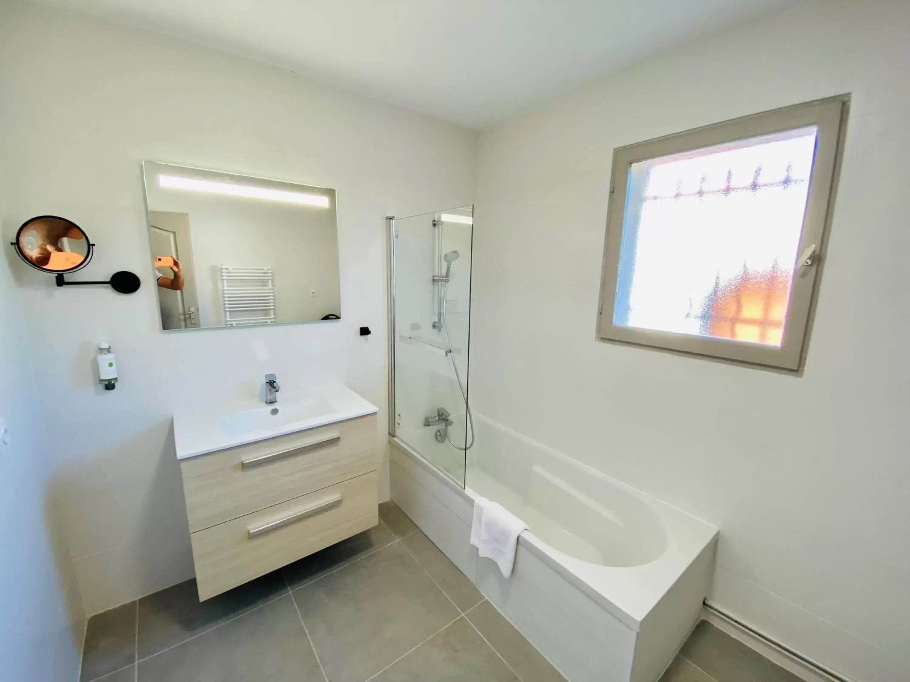 Bathroom in Les Villas du Domaine de Suzel