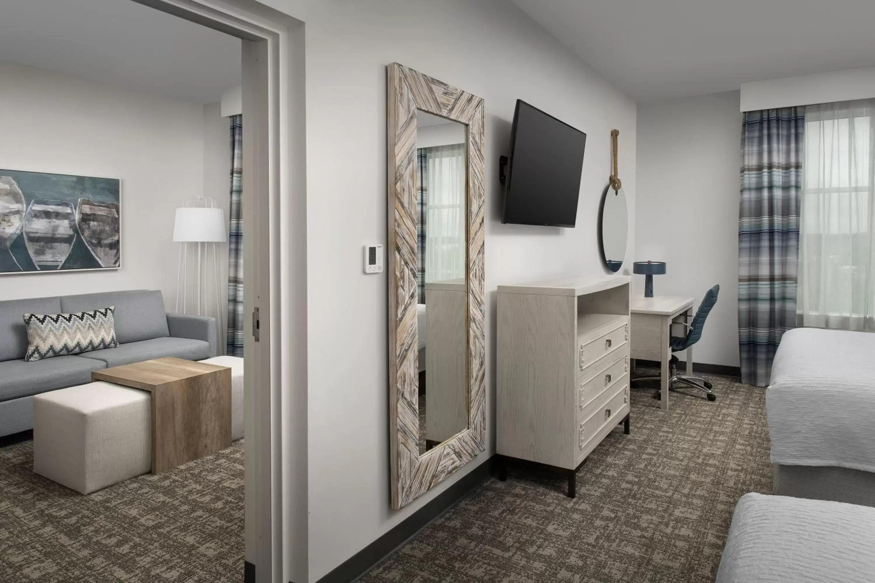 TV and multimedia, TV/Entertainment Center in Homewood Suites By Hilton Destin