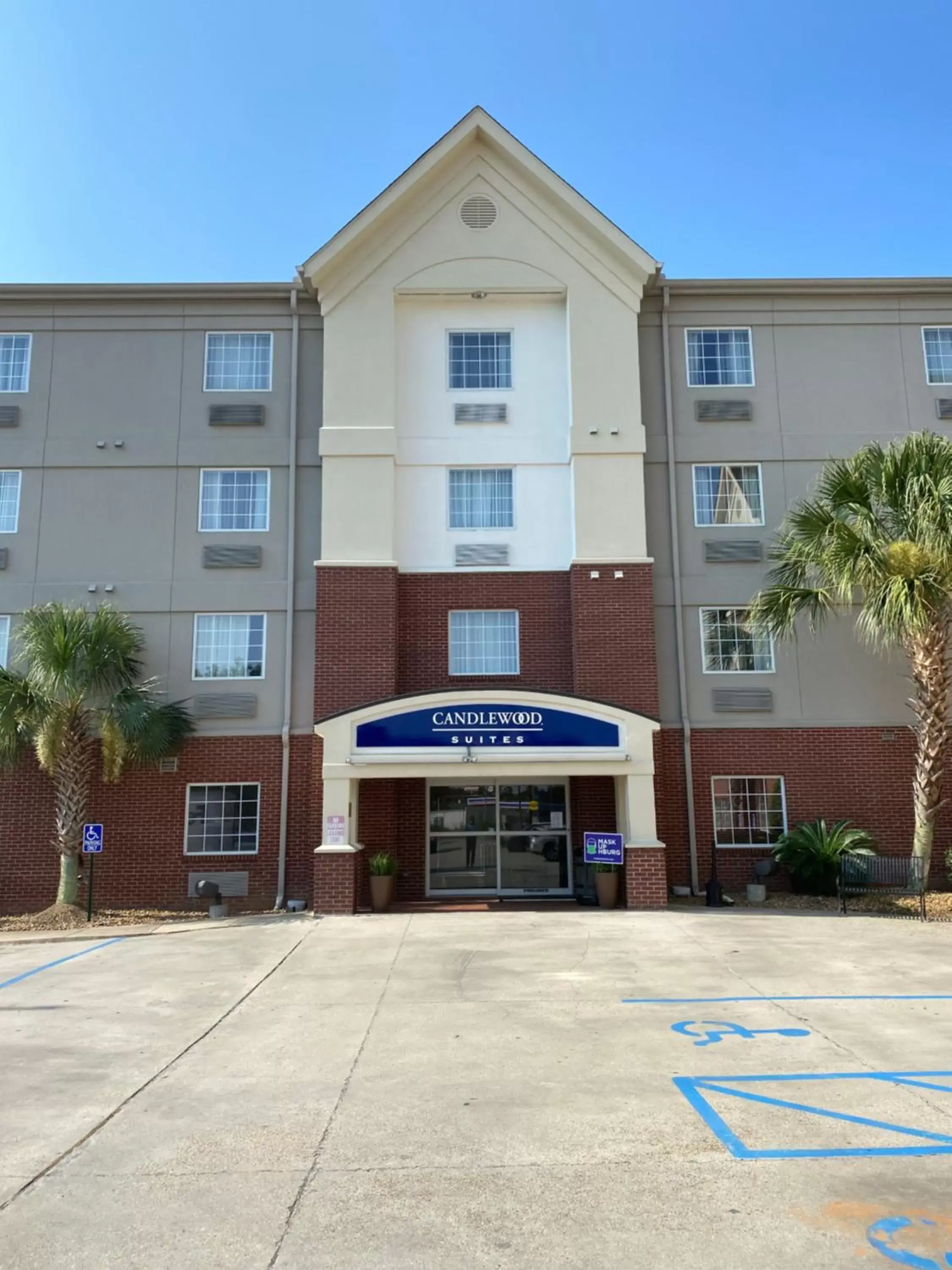 Property Building in Candlewood Suites Hattiesburg, an IHG Hotel