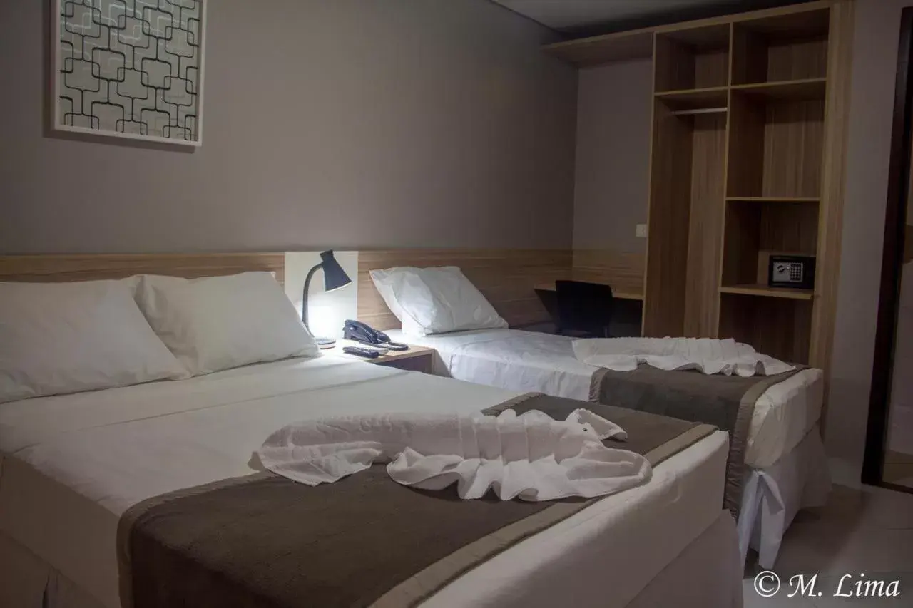 Bed in Hotel Enseada Aeroporto