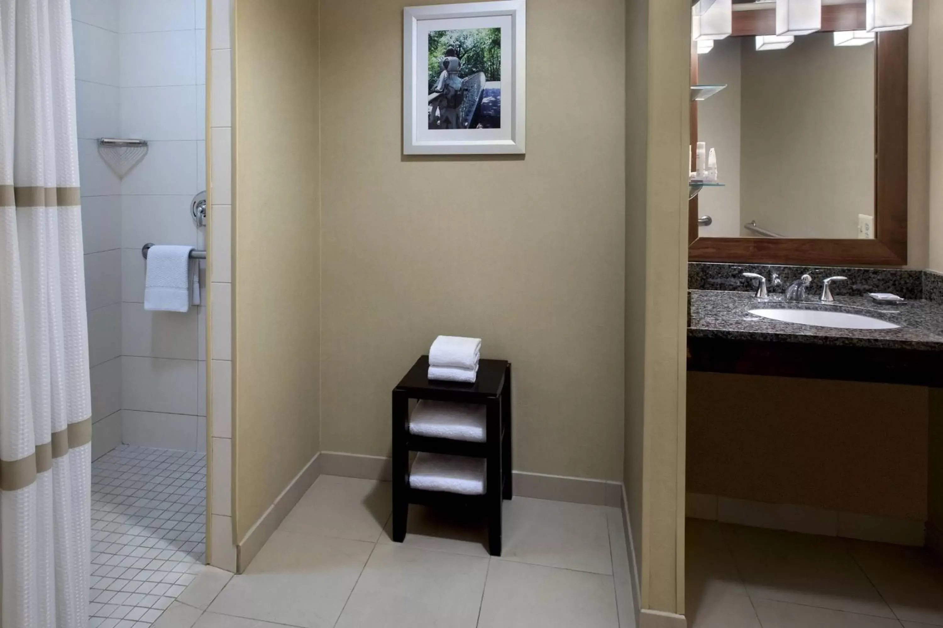 Bathroom in Marriott Saddle Brook