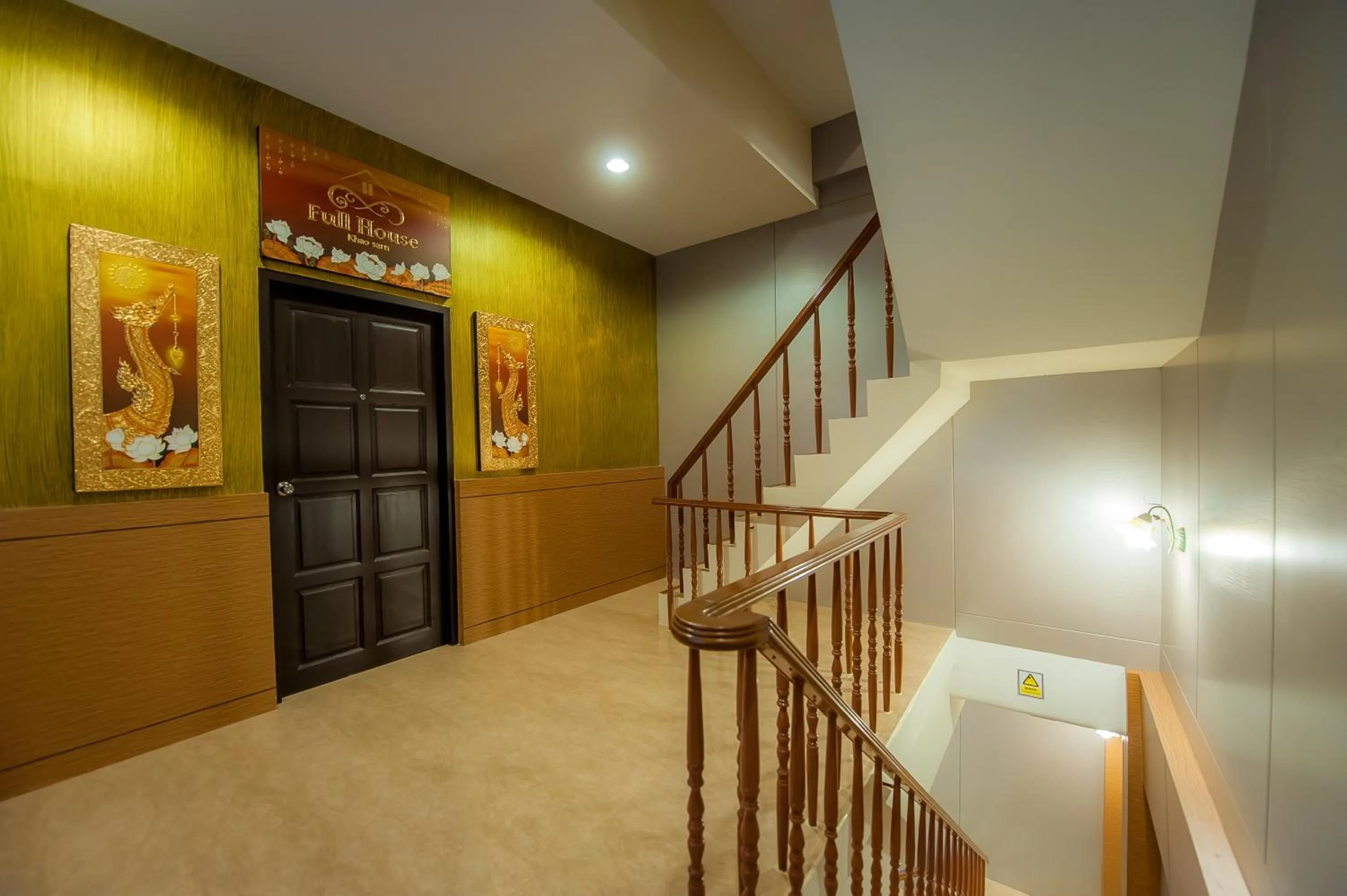 Decorative detail in Full House