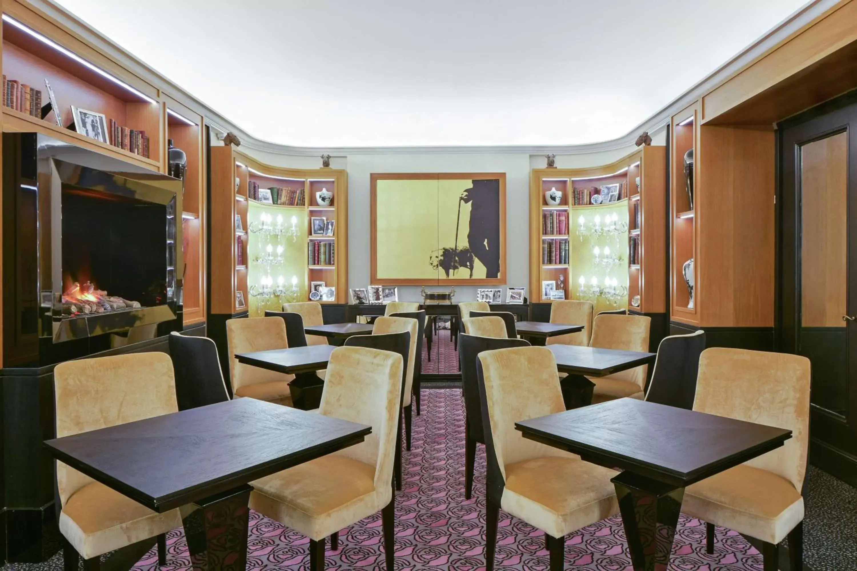 Meeting/conference room, Restaurant/Places to Eat in Maison Astor Paris, Curio Collection by Hilton