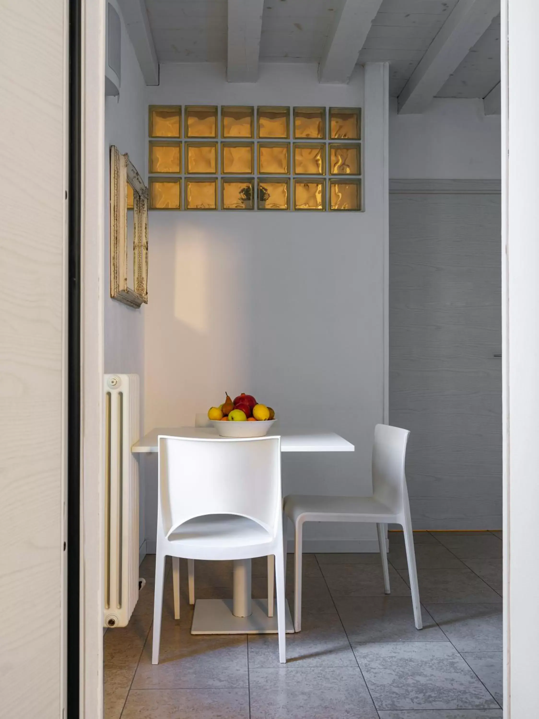 Kitchen or kitchenette, Dining Area in Academia Resort