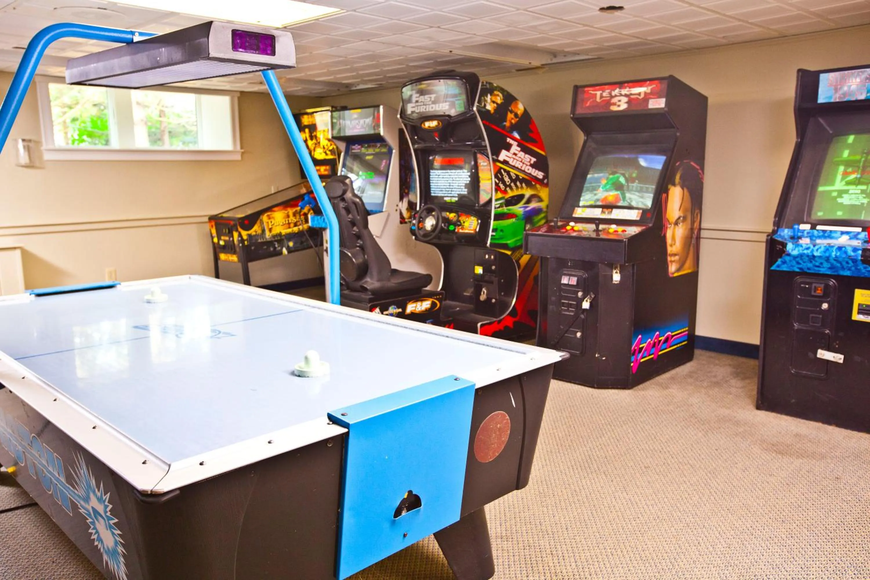 Game Room in Holly Tree Resort