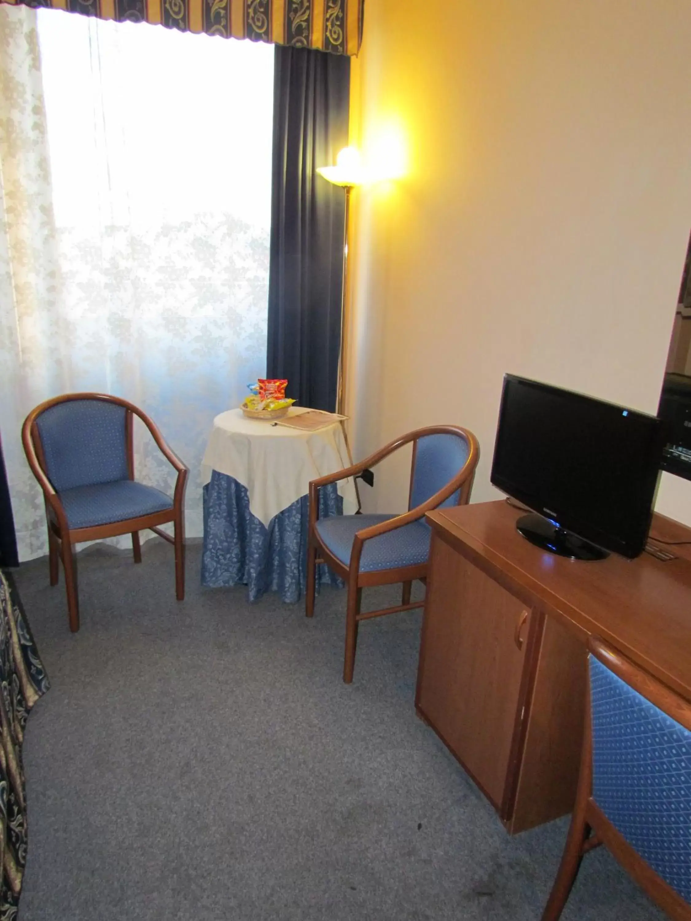 Seating area, TV/Entertainment Center in Hotel Le Cerbaie