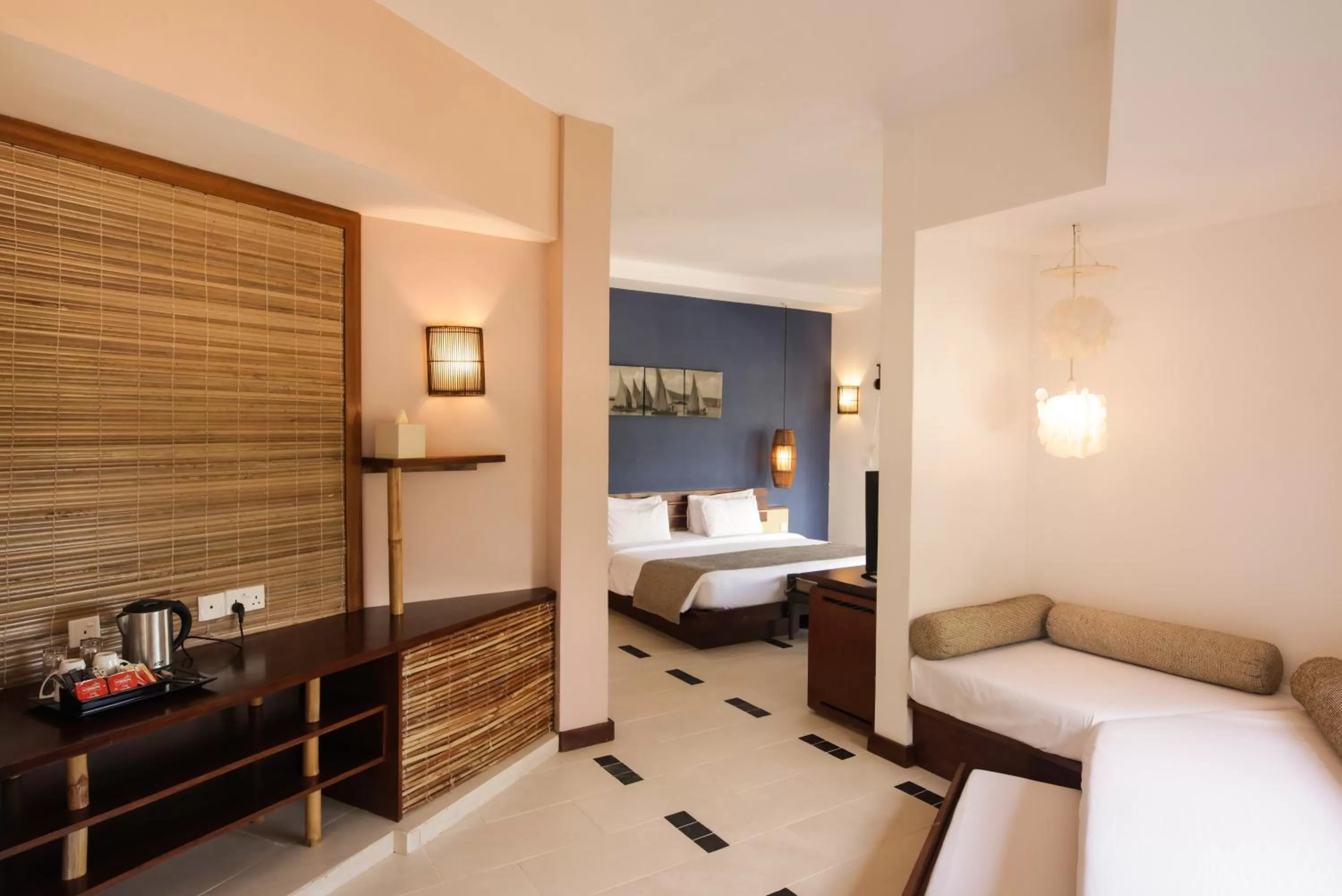 Photo of the whole room, Bed in Laguna Beach Hotel & Spa